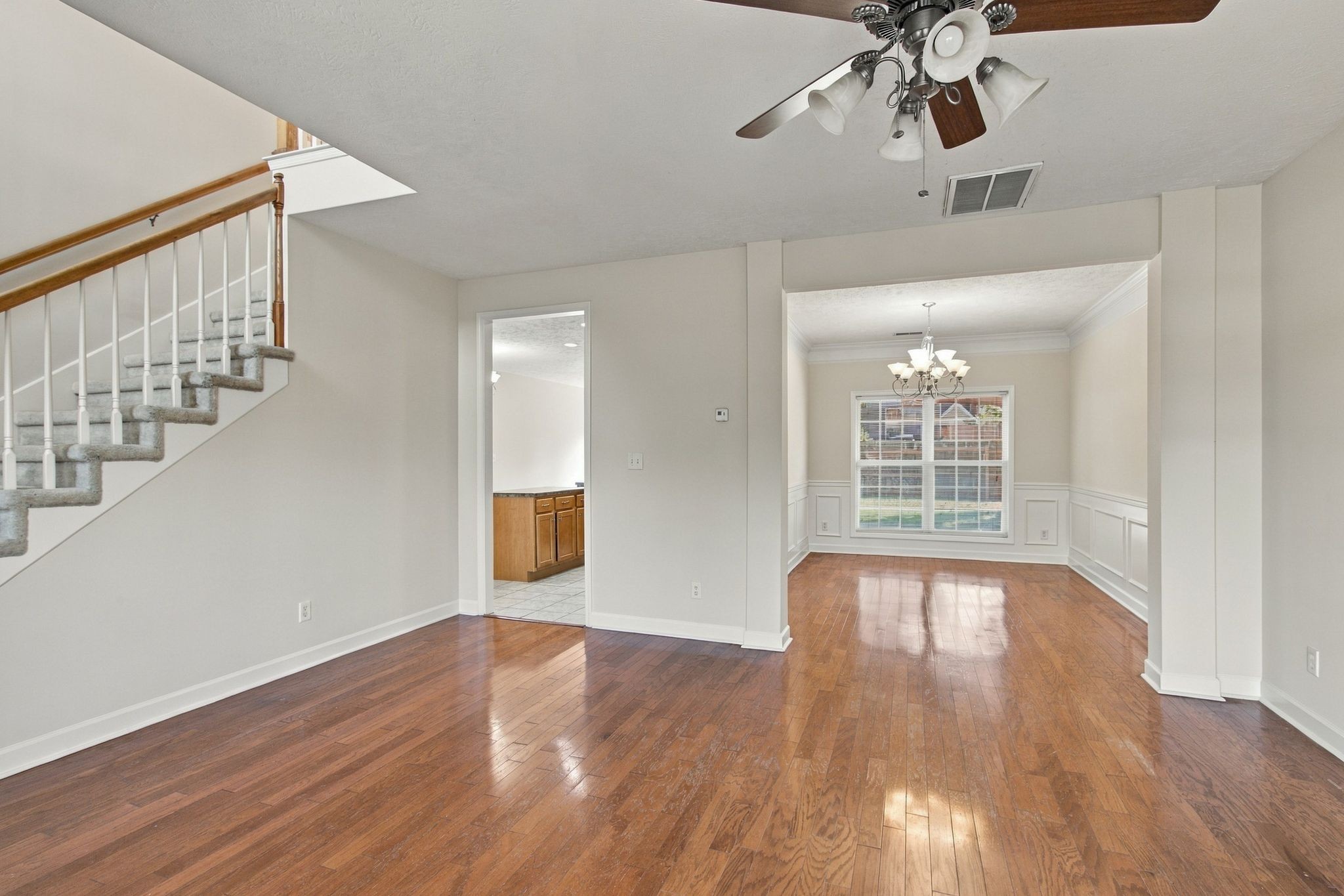 838 Chaqueta Ct