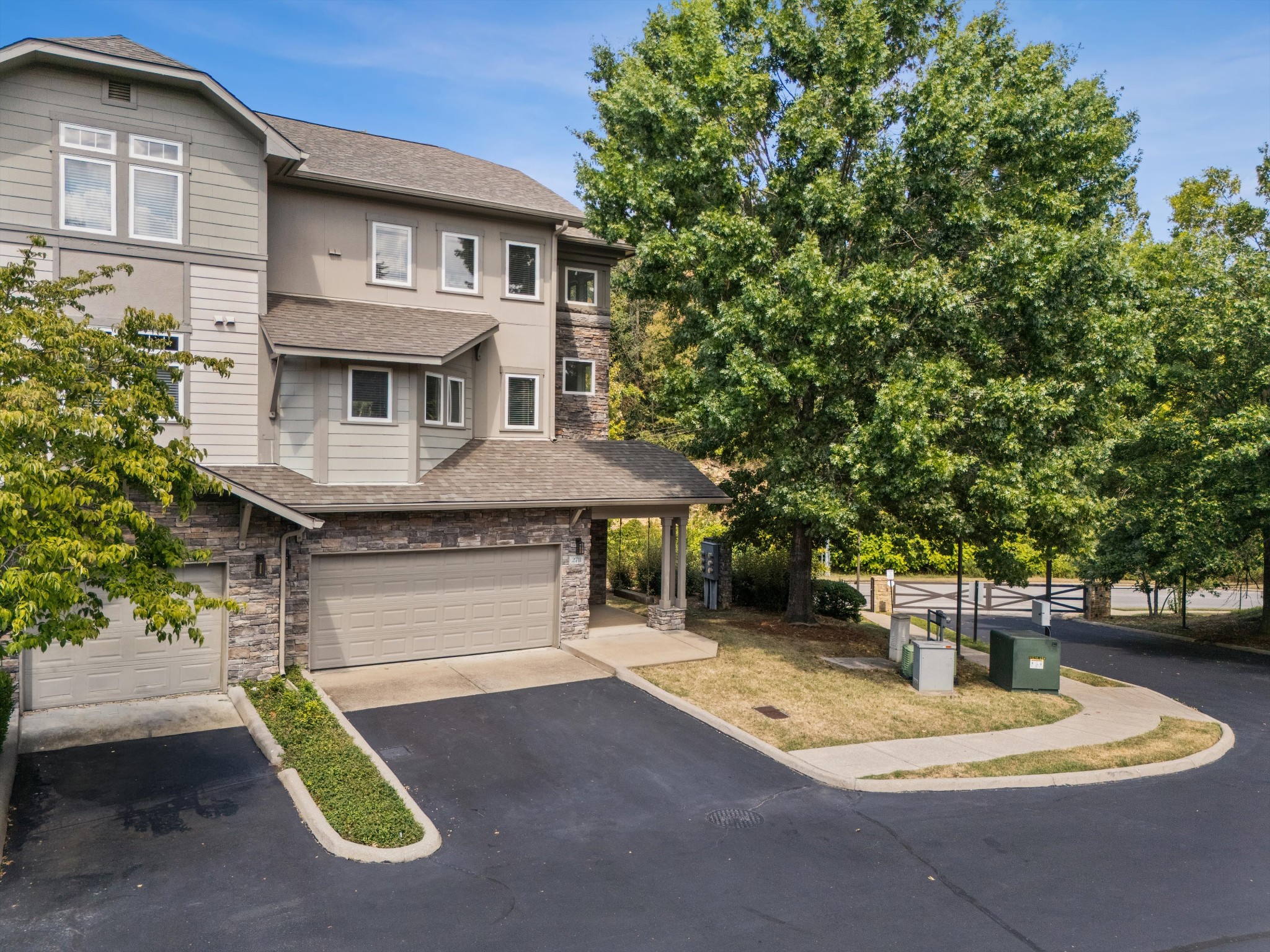 320 Old Hickory Blvd Unit: 2711