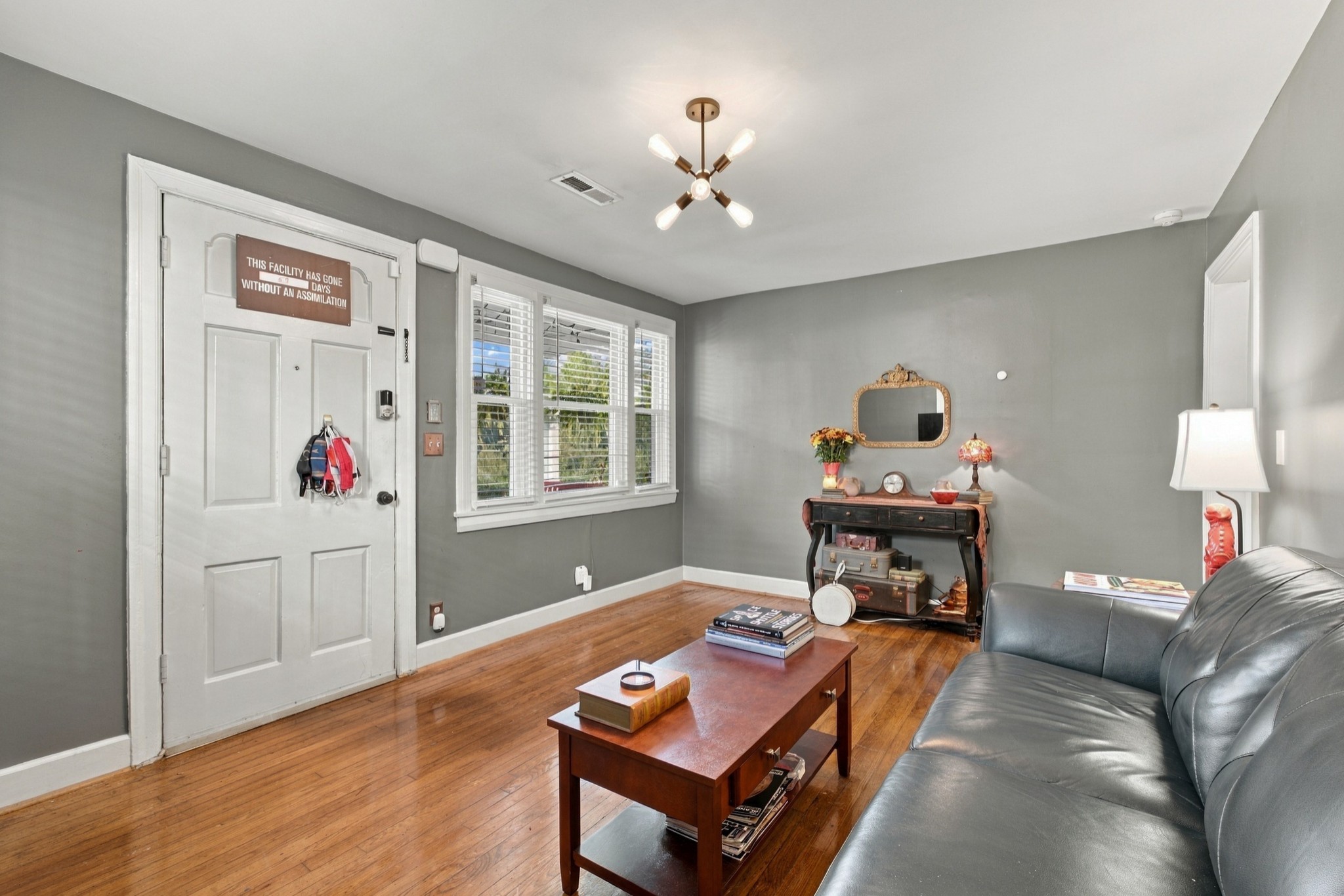 1126 Leland Ave