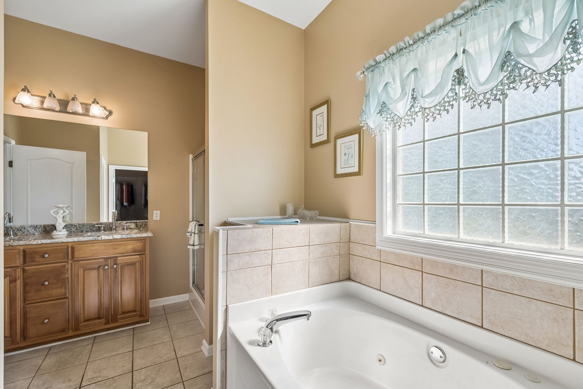 223 Mercedes Dr