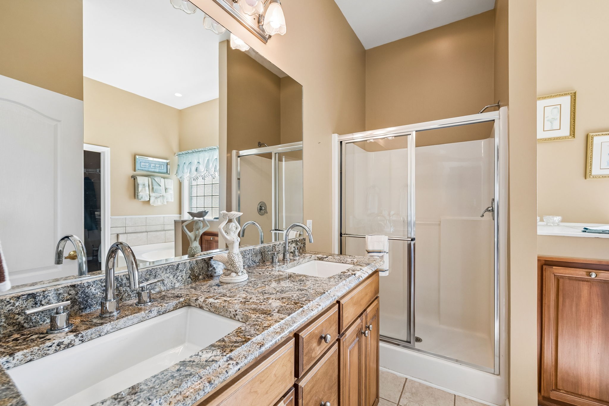 223 Mercedes Dr