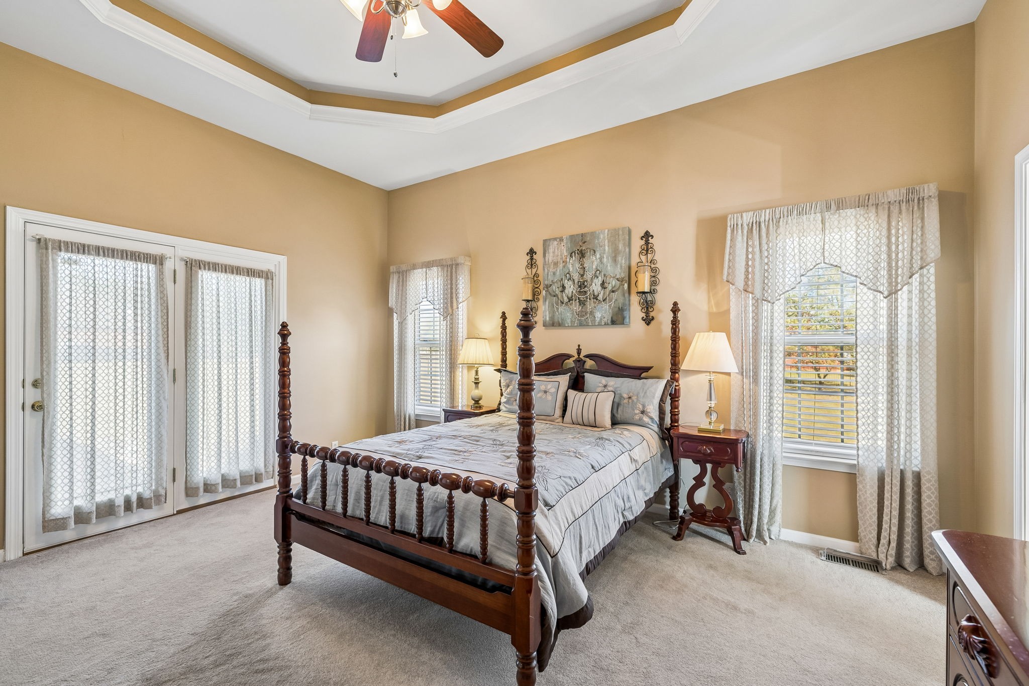 223 Mercedes Dr
