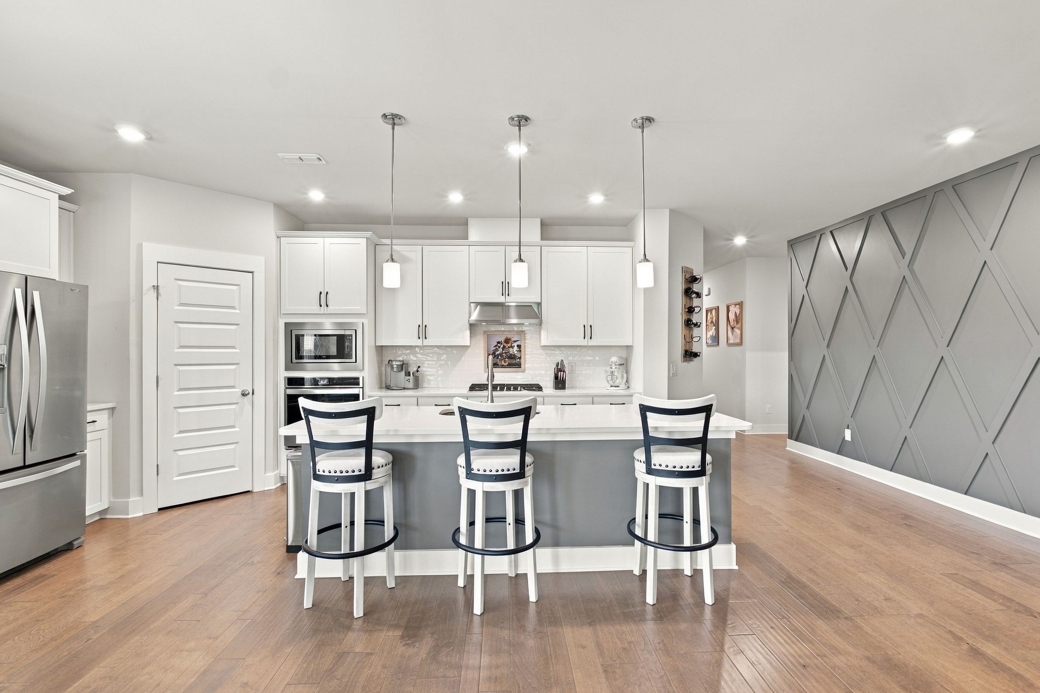 455 Fall Creek Cir