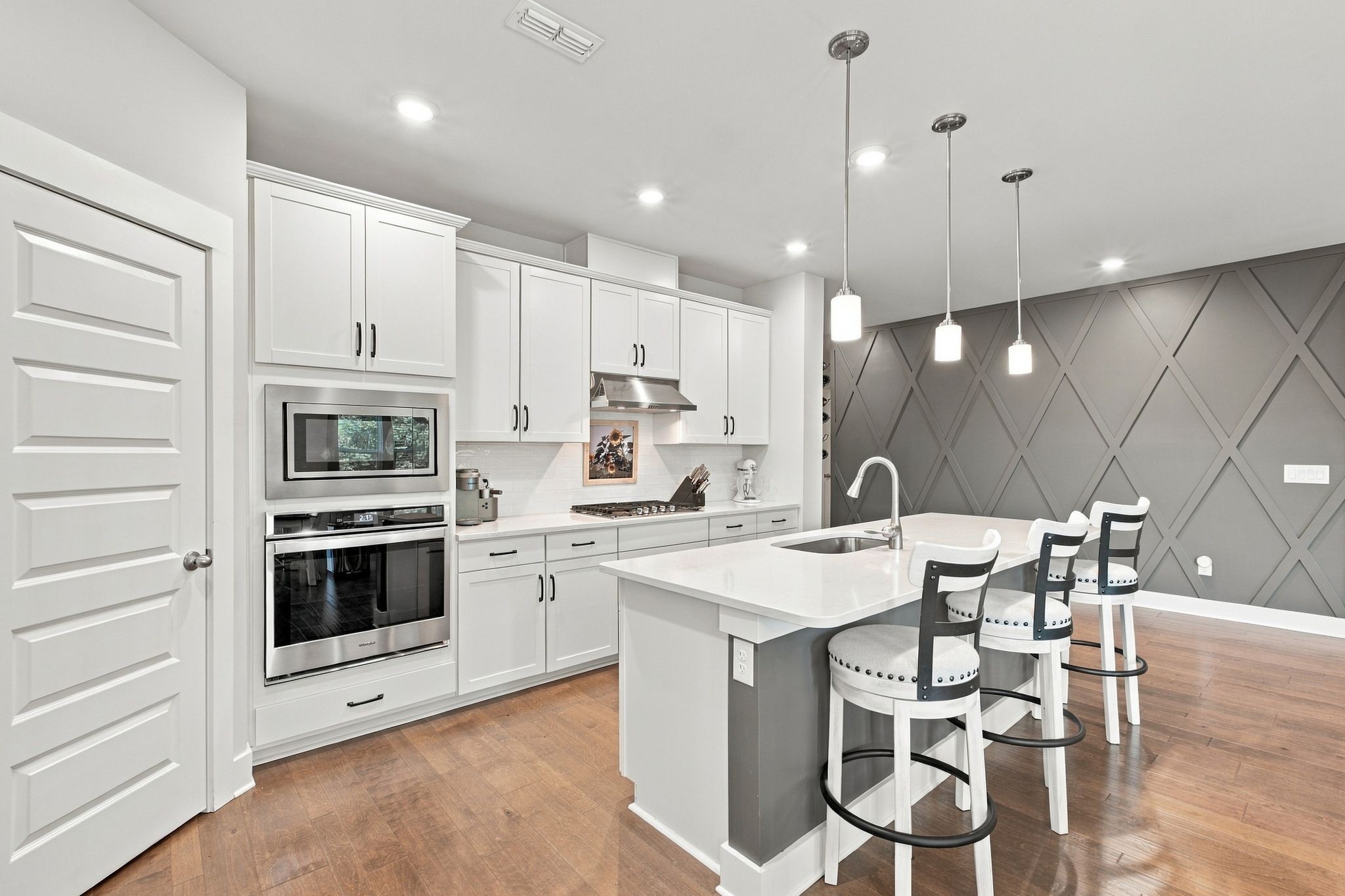 455 Fall Creek Cir