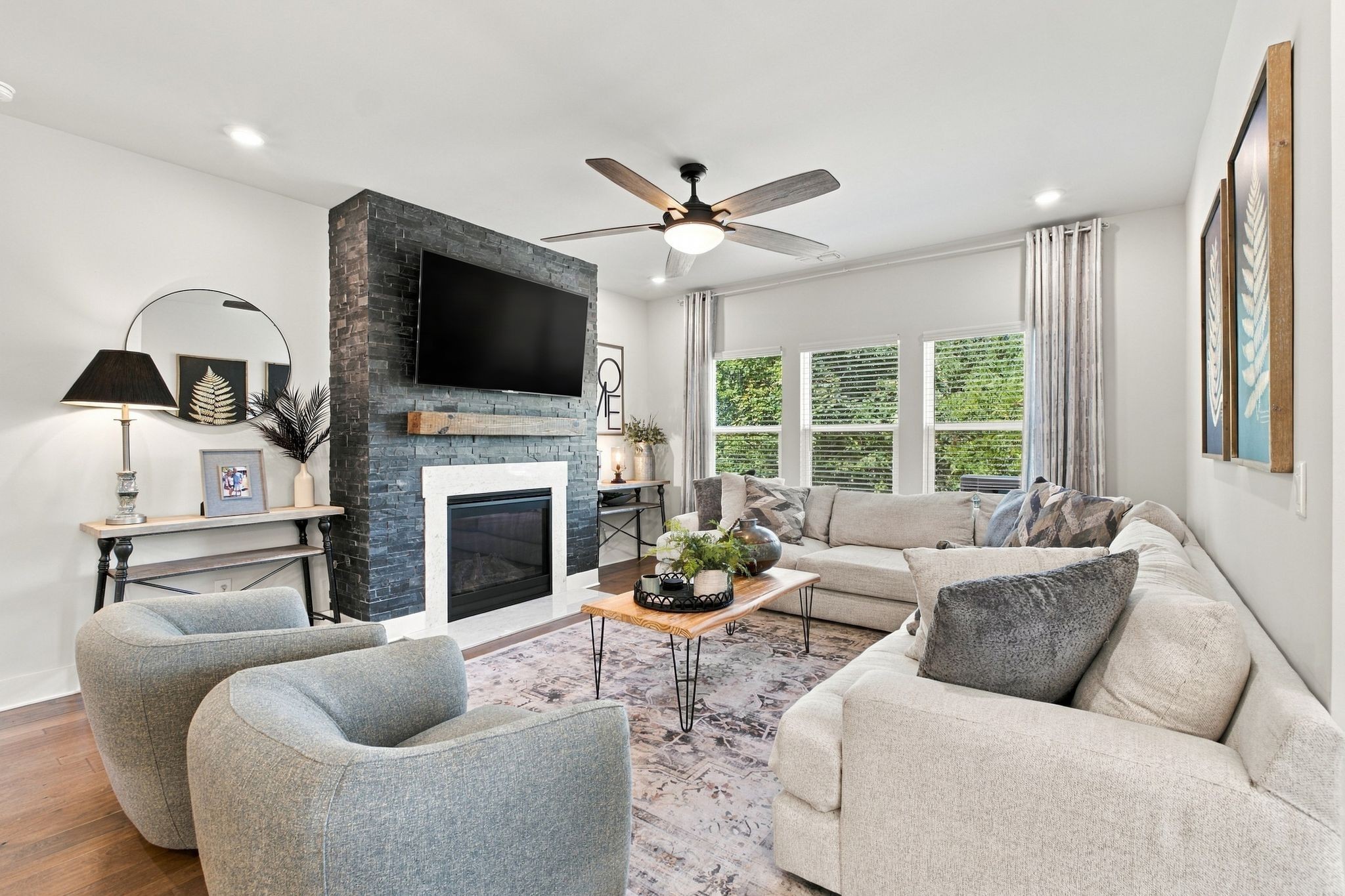 455 Fall Creek Cir