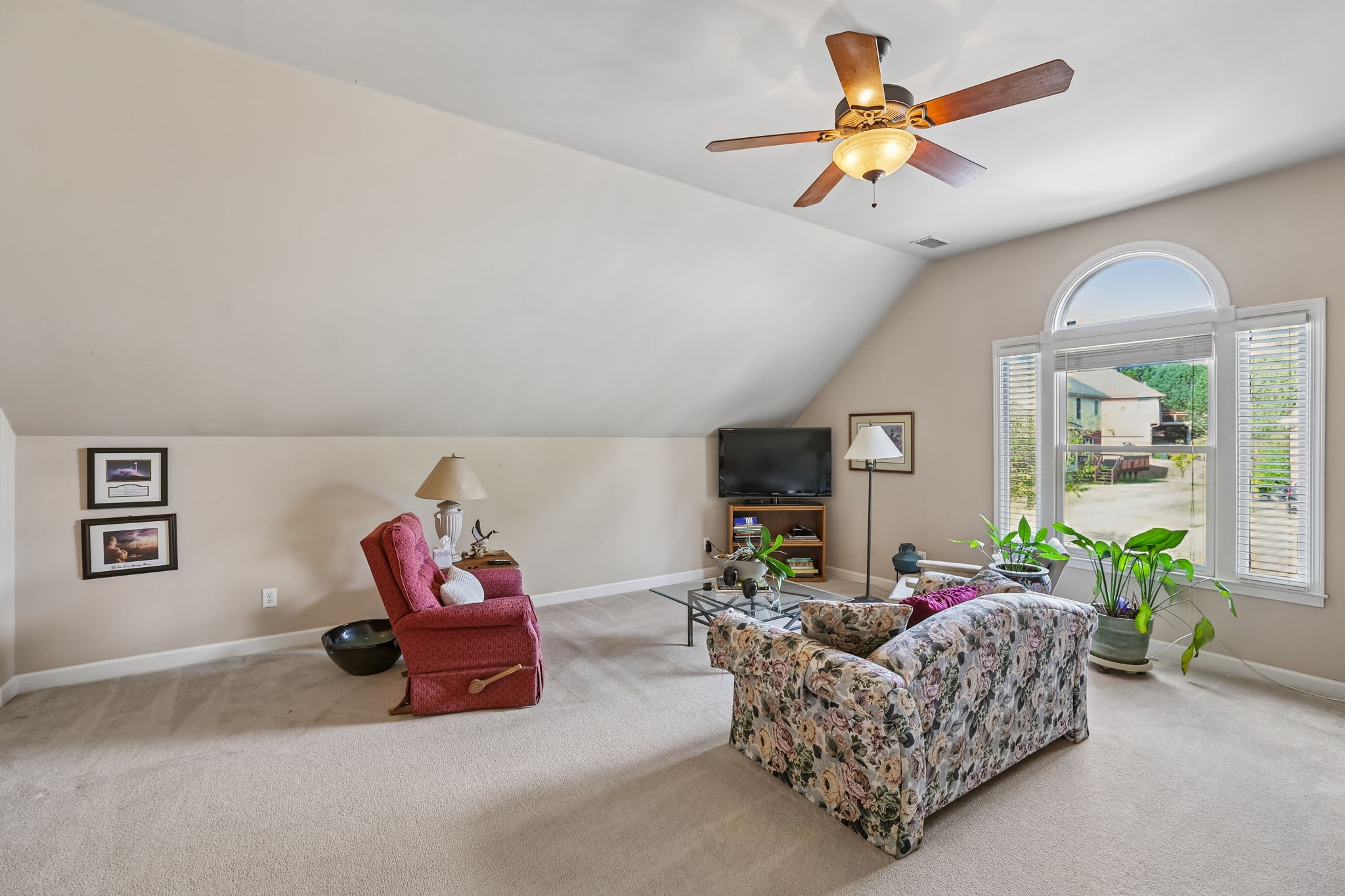 5176 Bay Overlook Dr