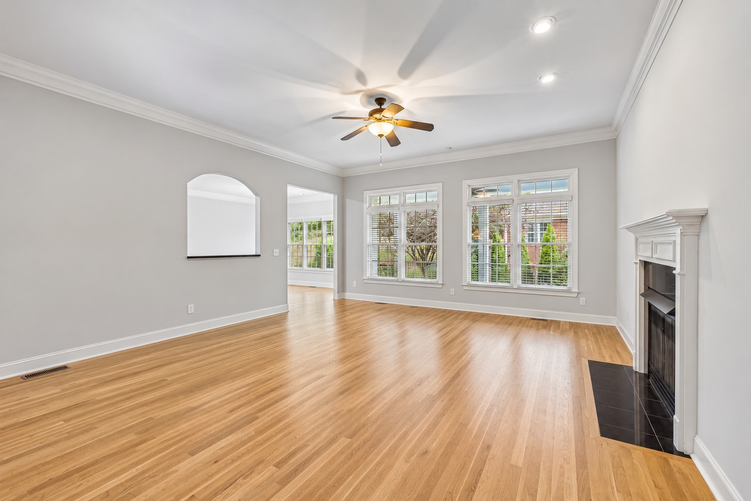 804 Willowsprings Blvd