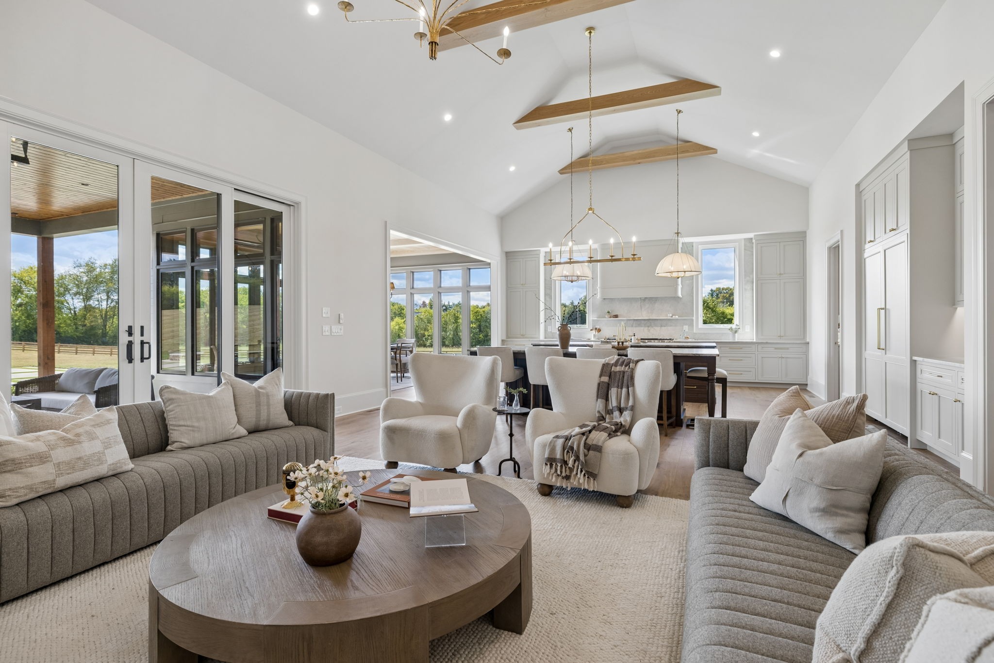 4015 Baileys Cove Ct