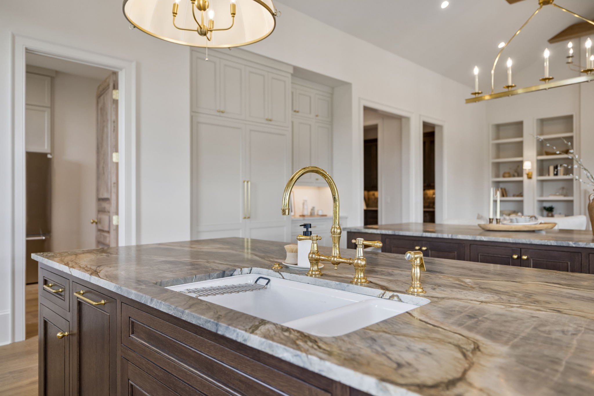 4015 Baileys Cove Ct