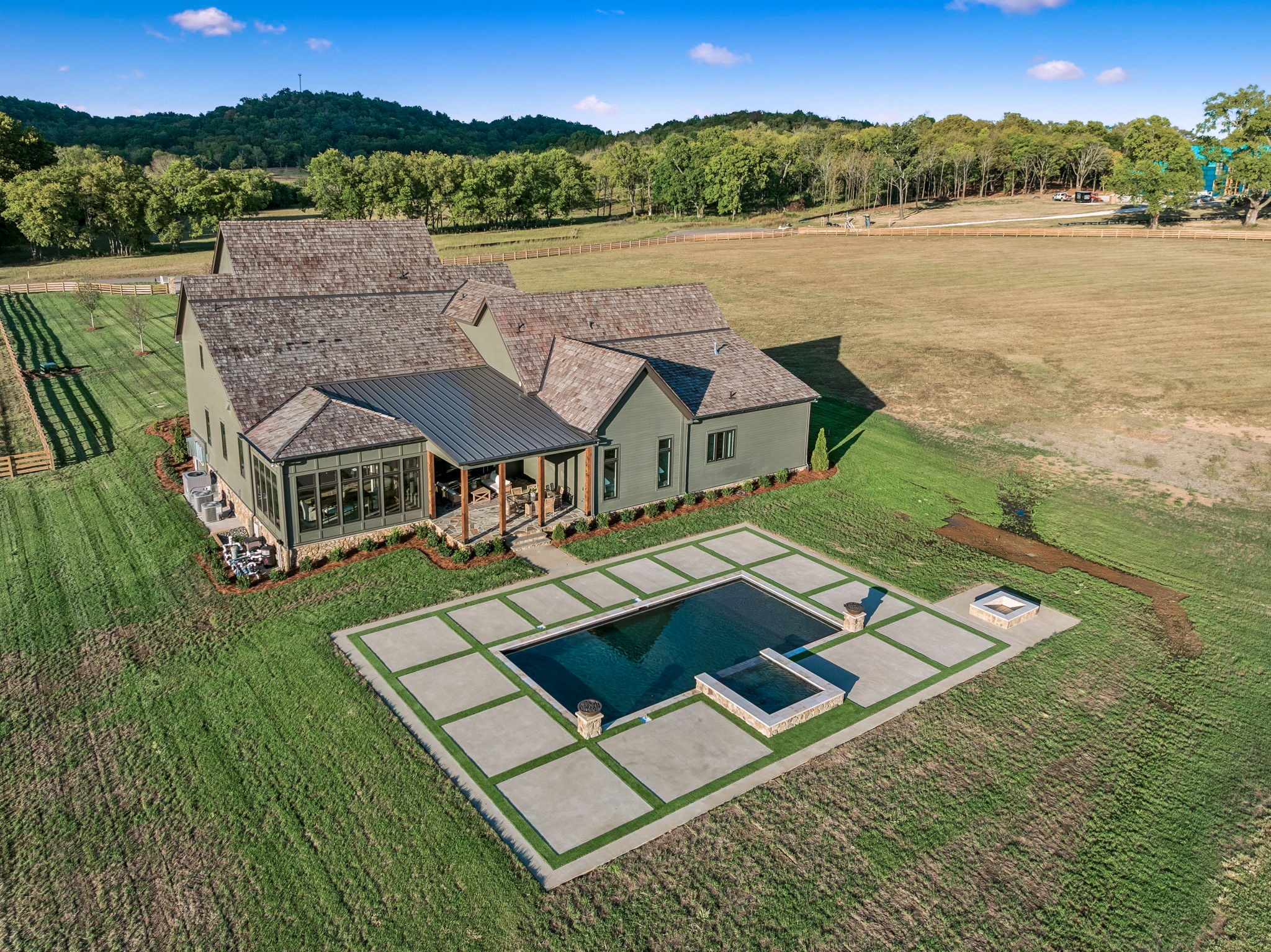 4015 Baileys Cove Ct