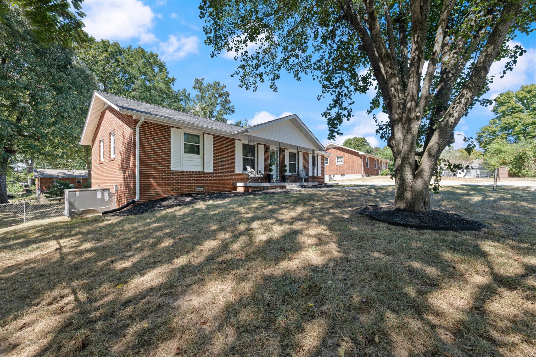 418 Seay Ct