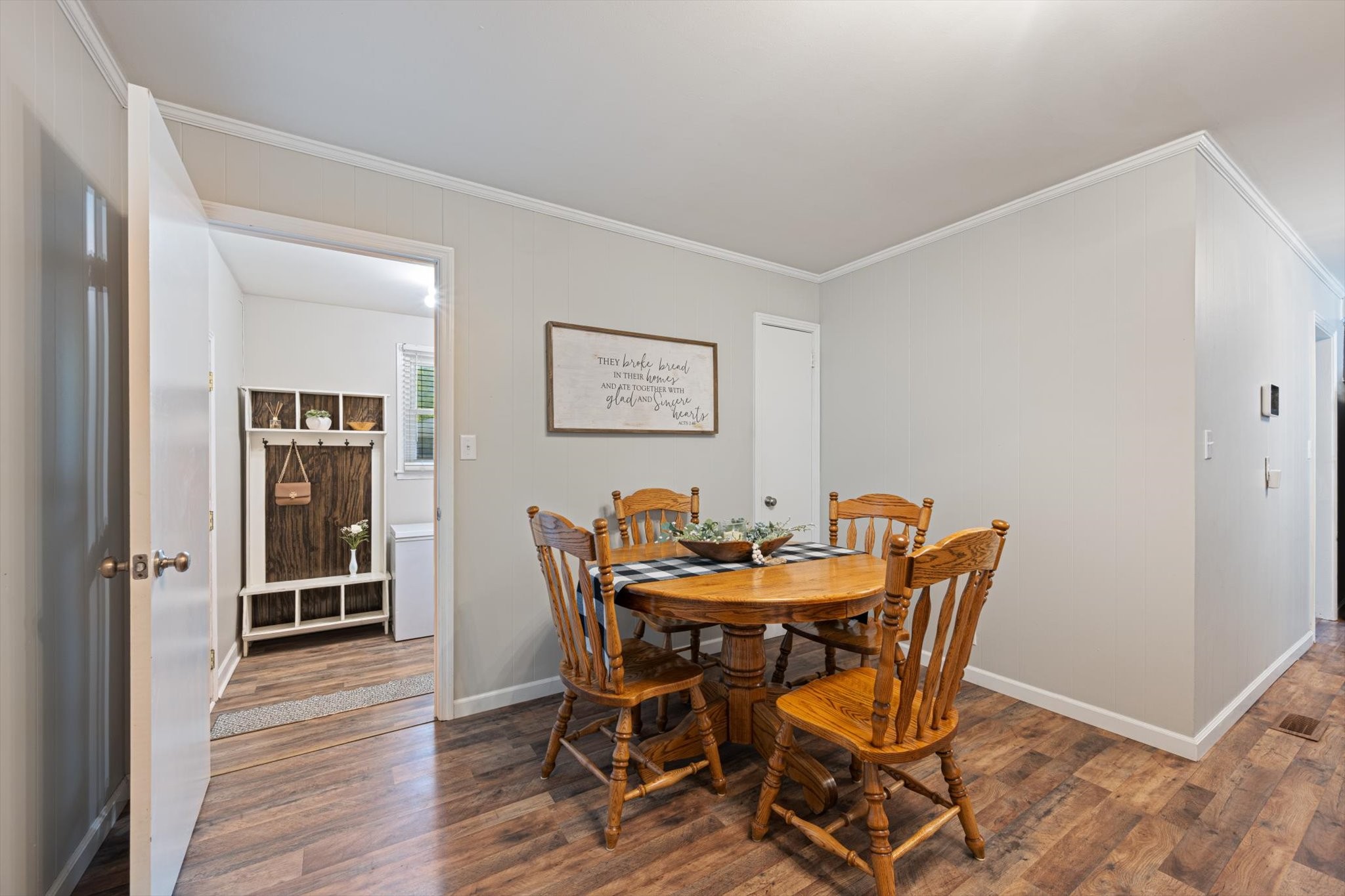 418 Seay Ct