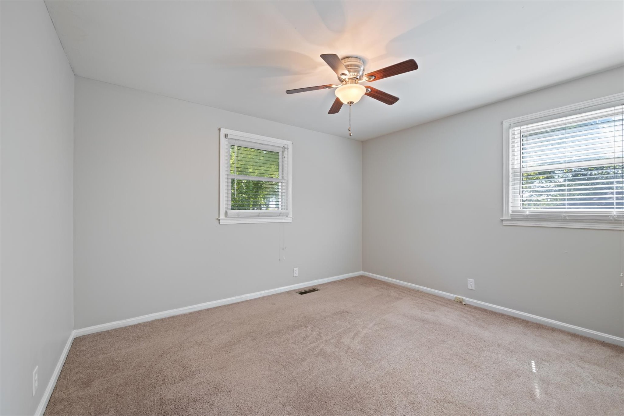 418 Seay Ct