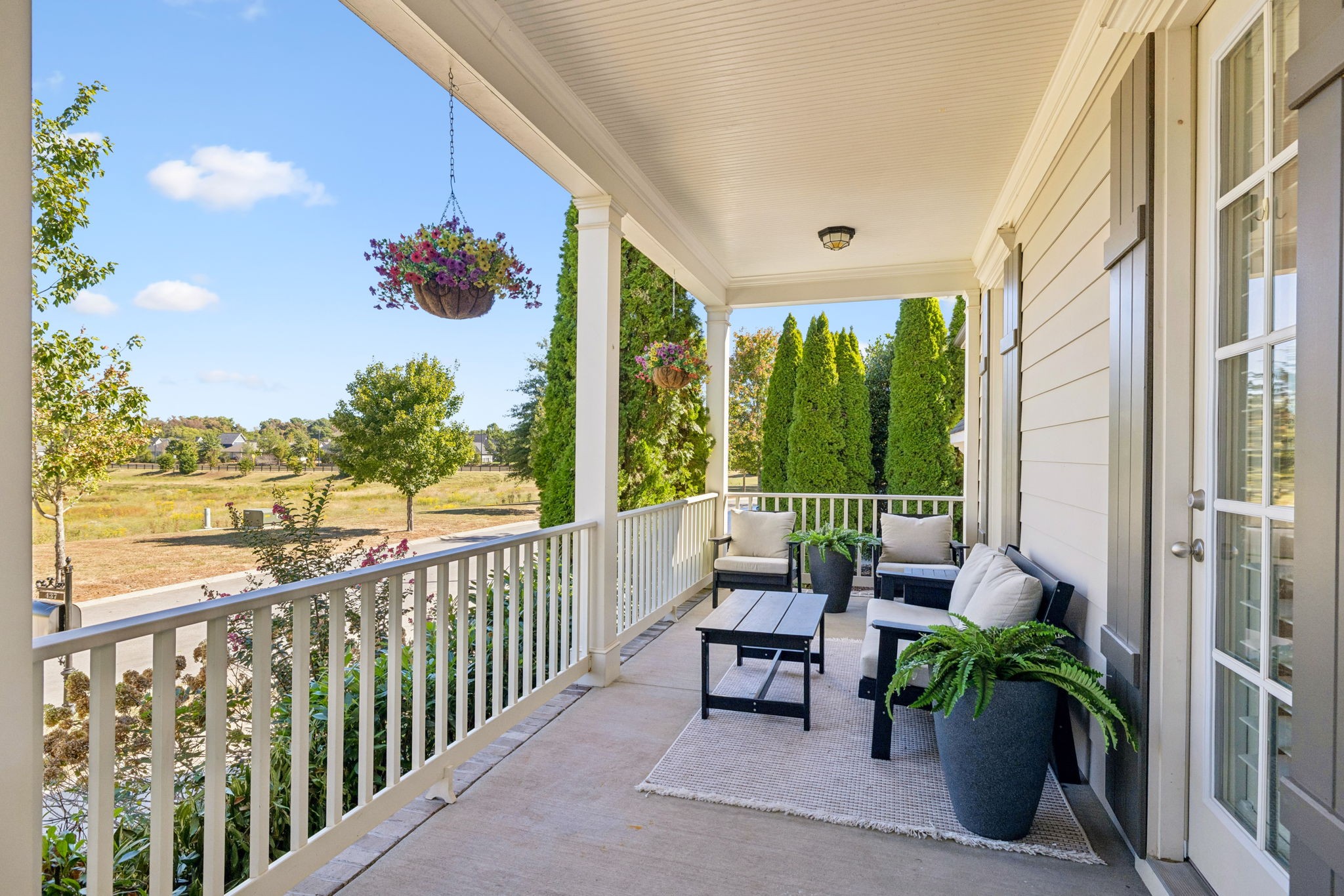 437 Avon River Rd