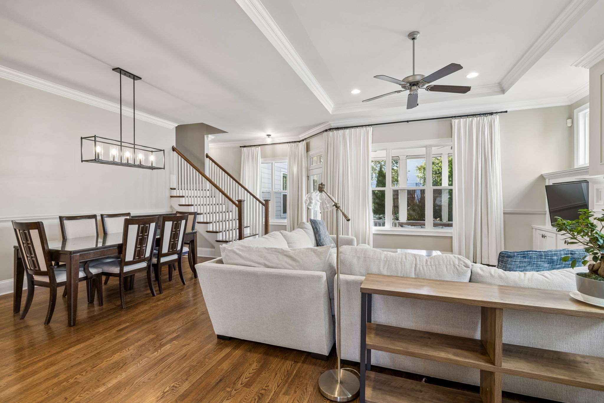 437 Avon River Rd