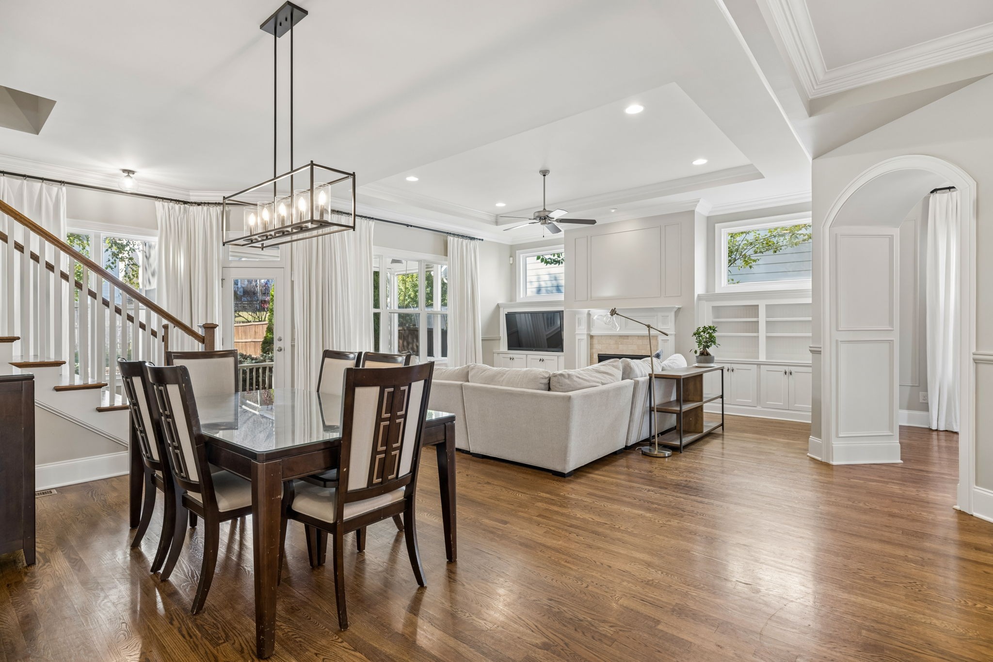 437 Avon River Rd