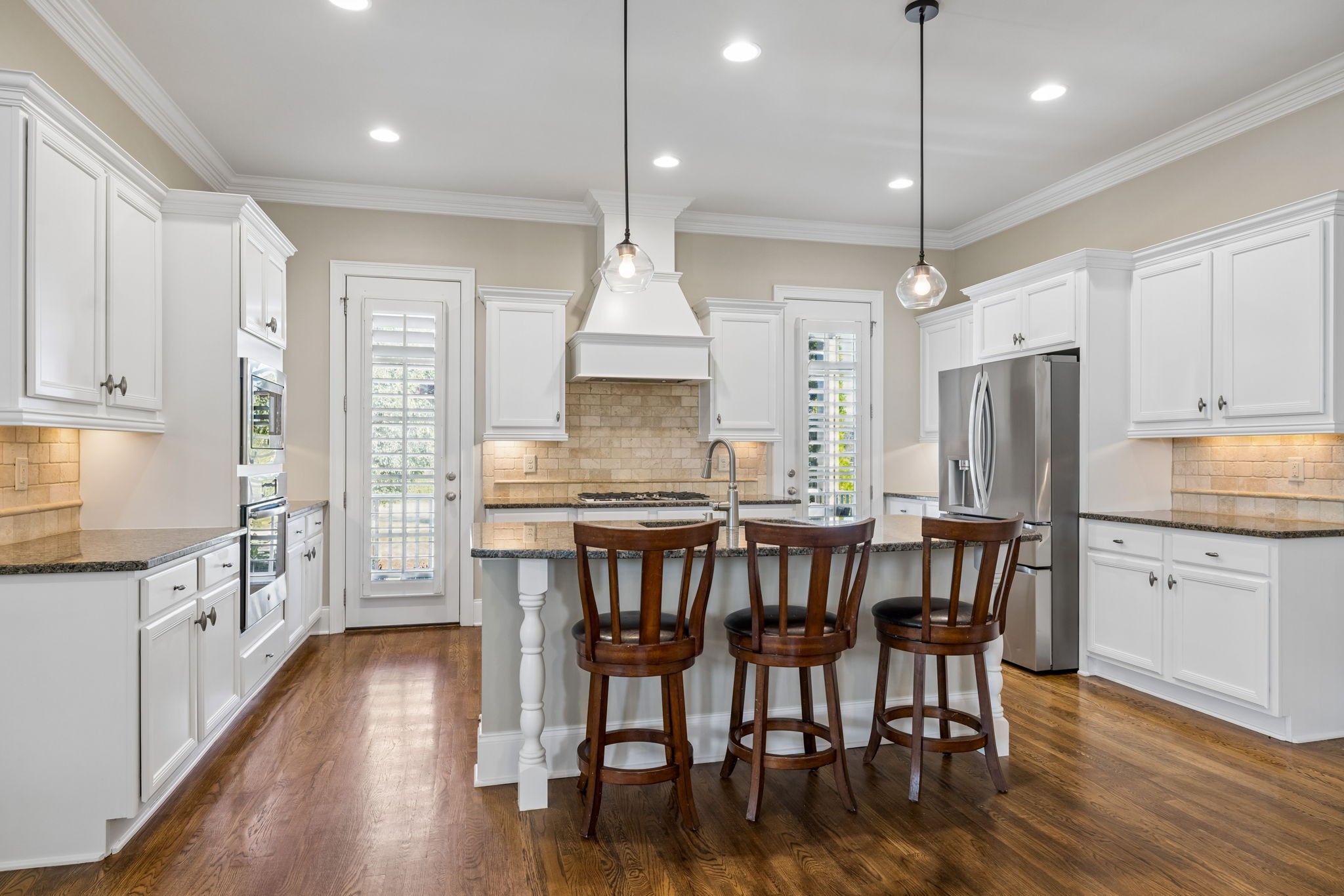 437 Avon River Rd
