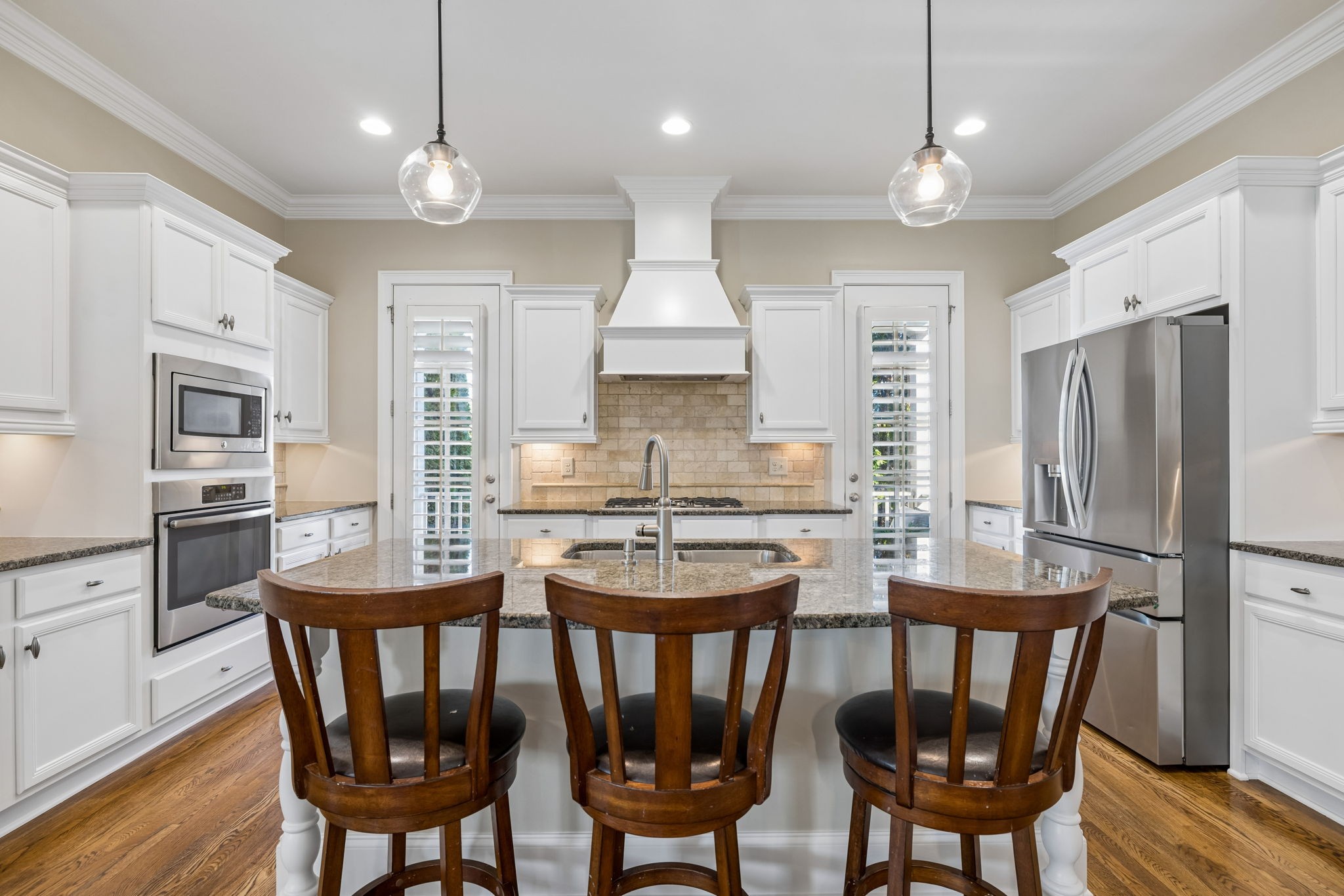 437 Avon River Rd