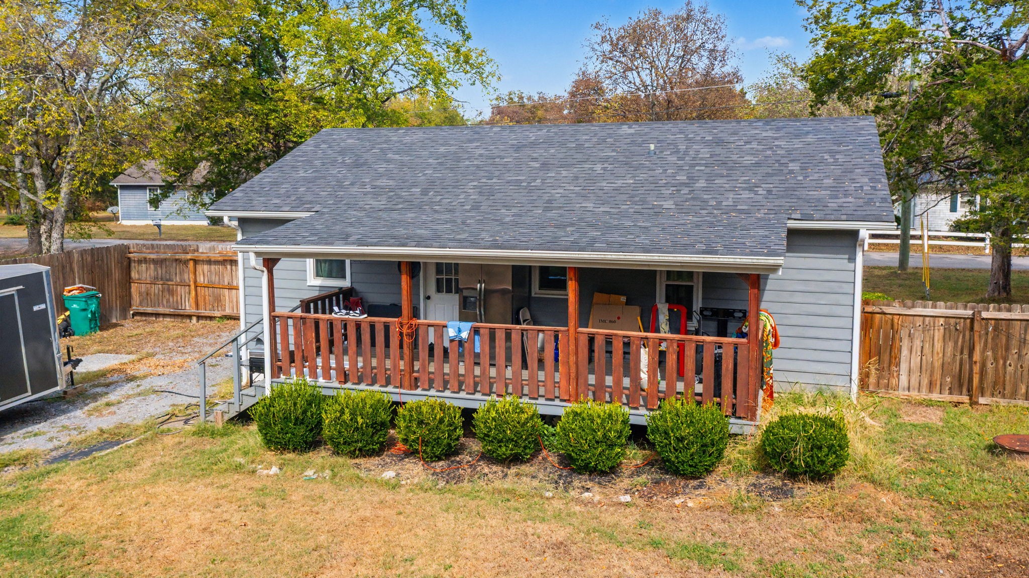 215 Sunrise Ave