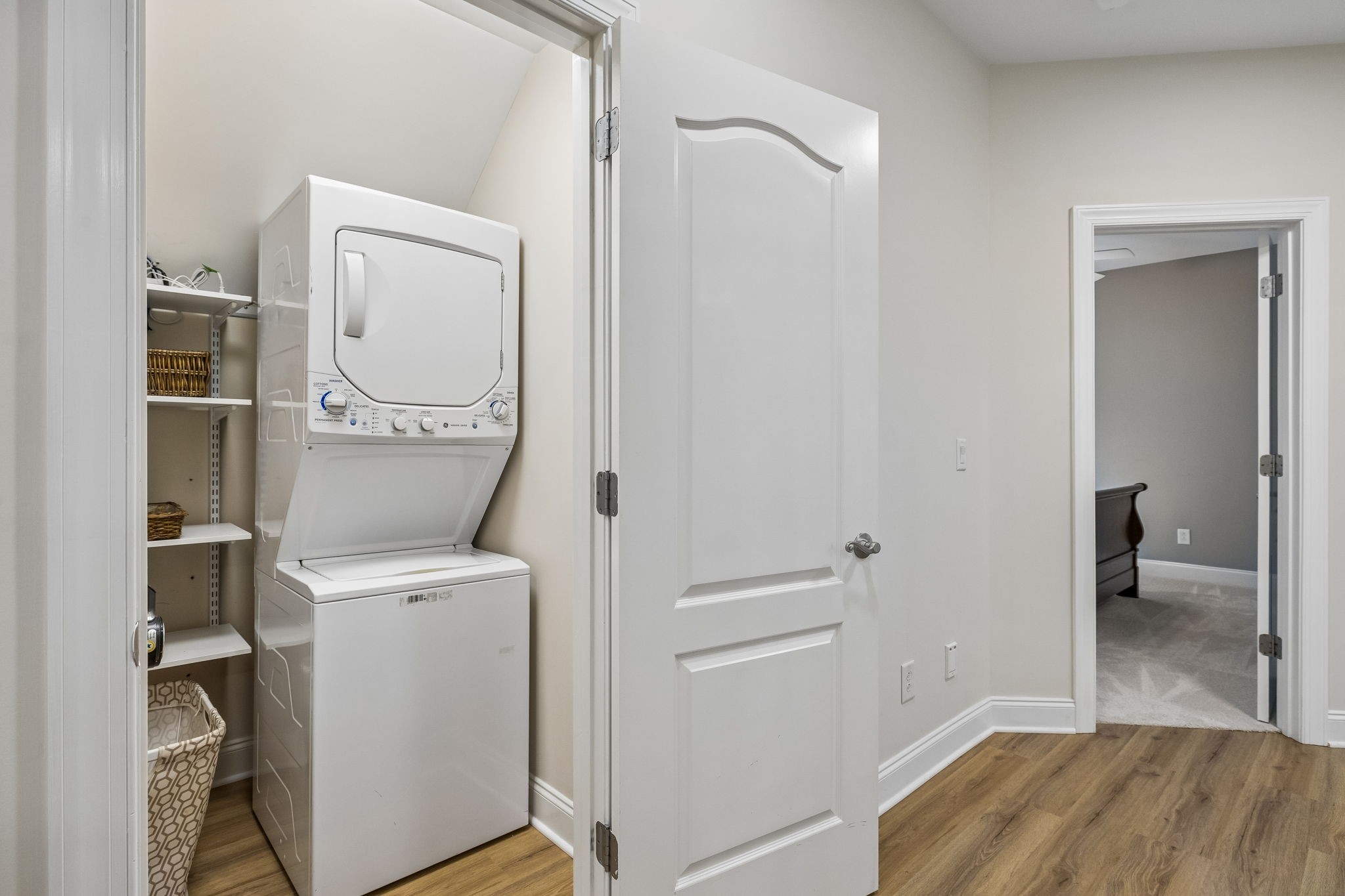 1607 Robby Ct