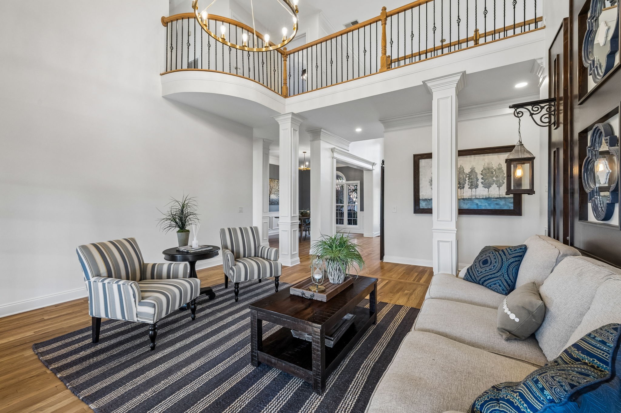 1607 Robby Ct