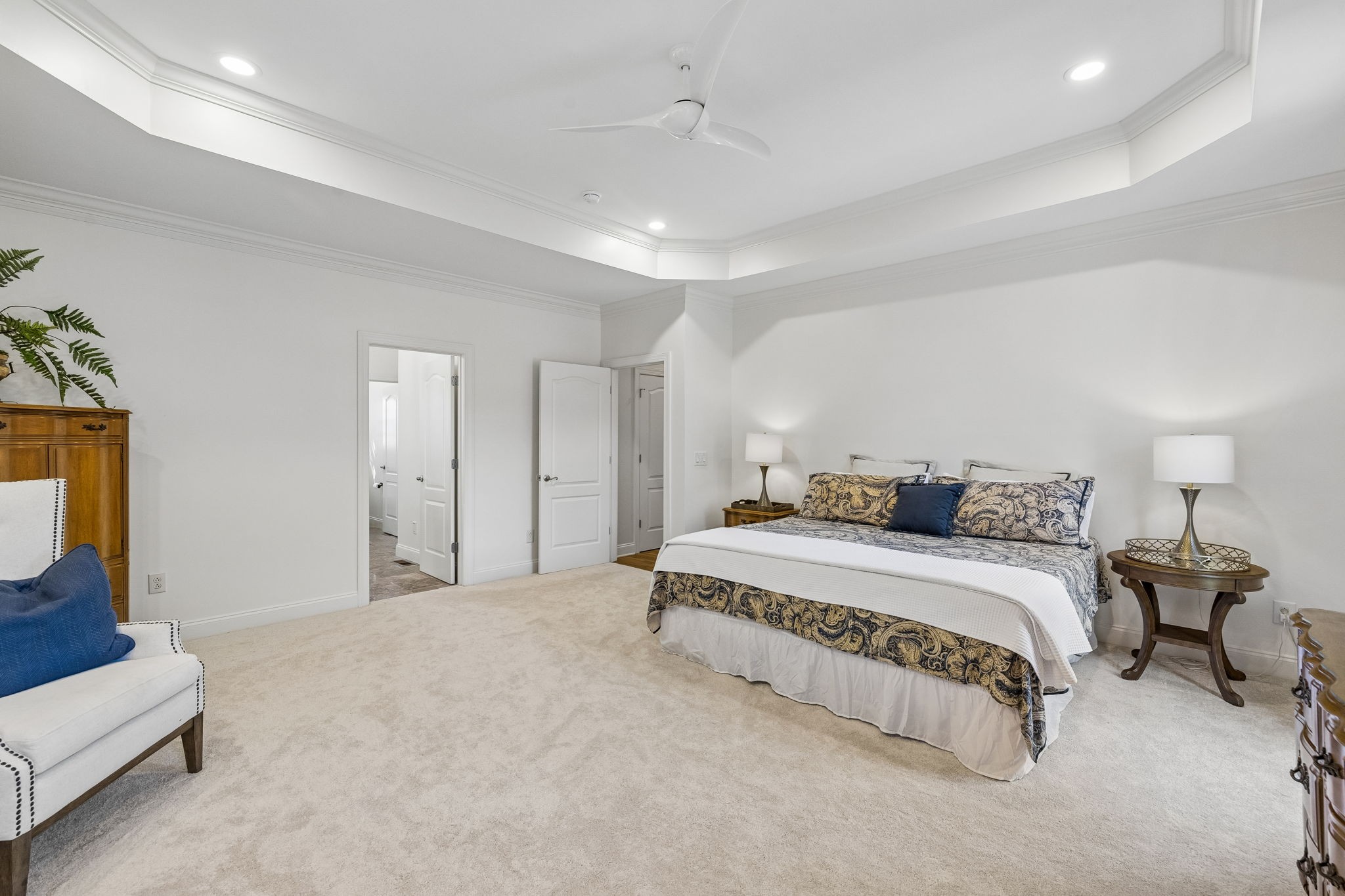 1607 Robby Ct
