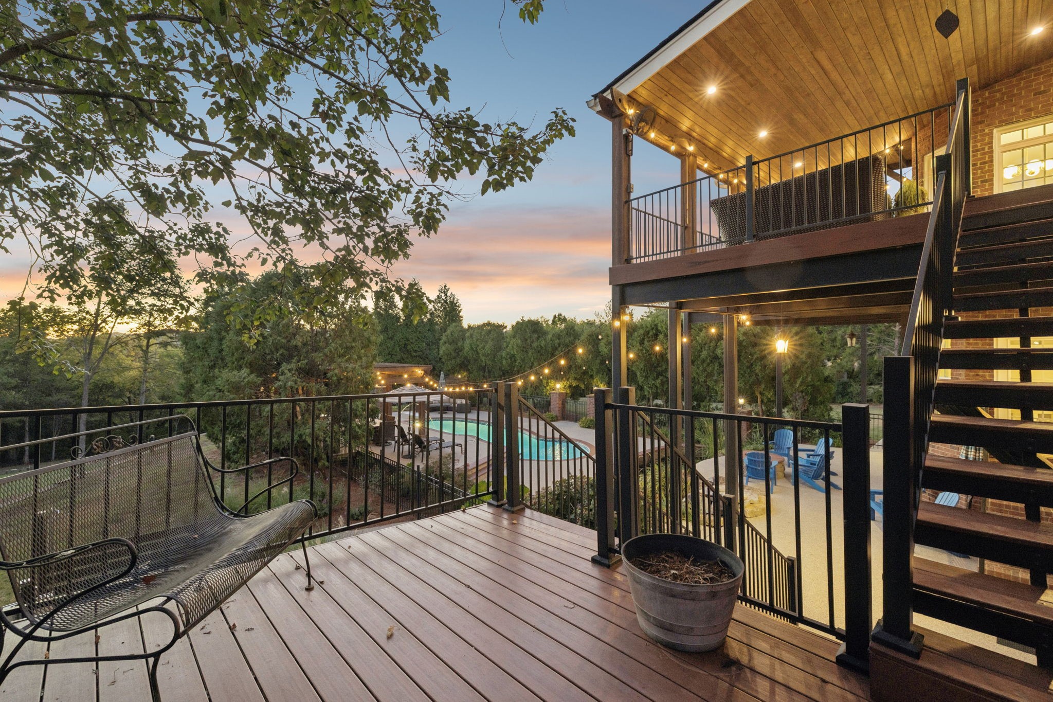 1607 Robby Ct