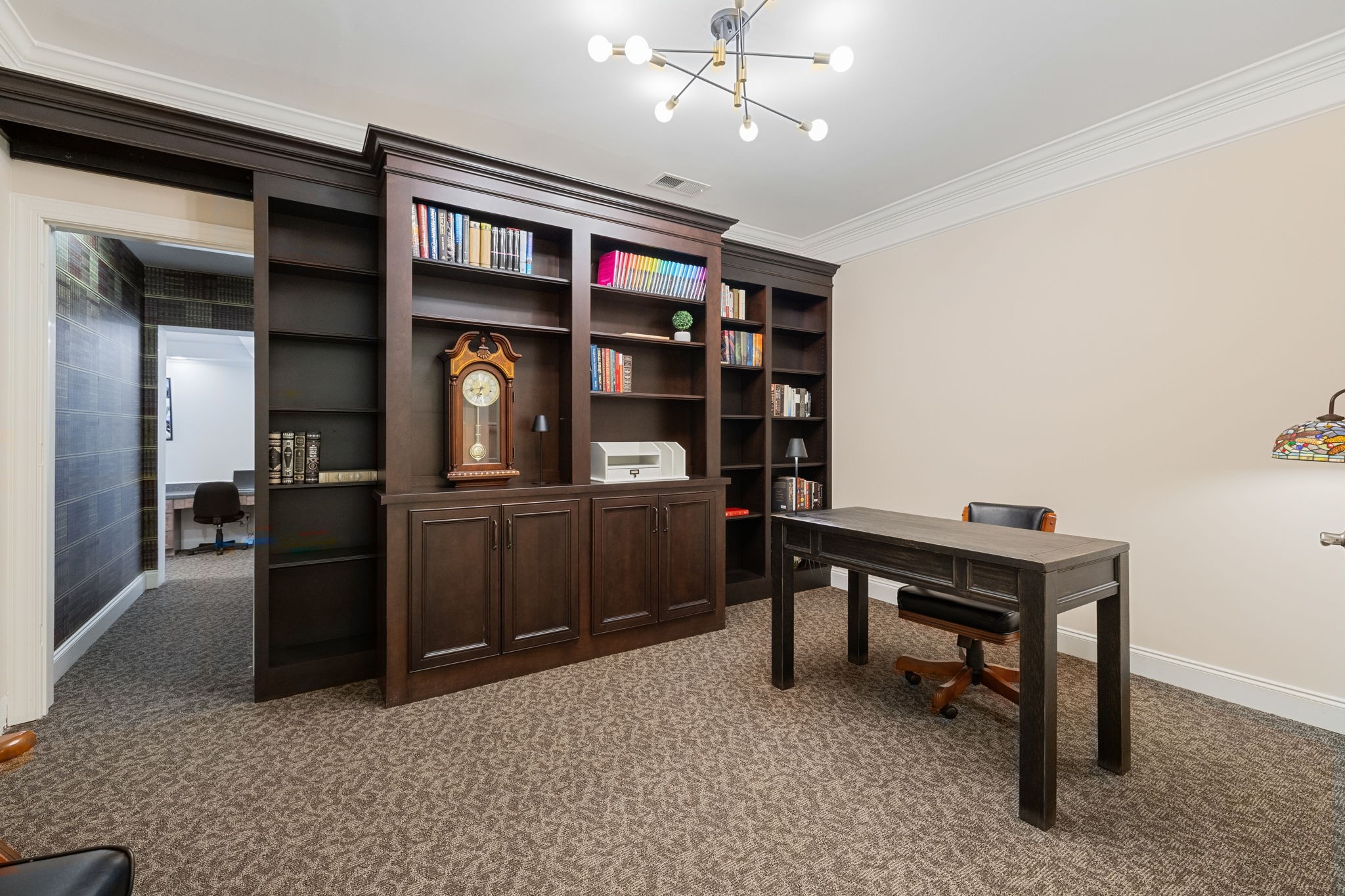 1607 Robby Ct