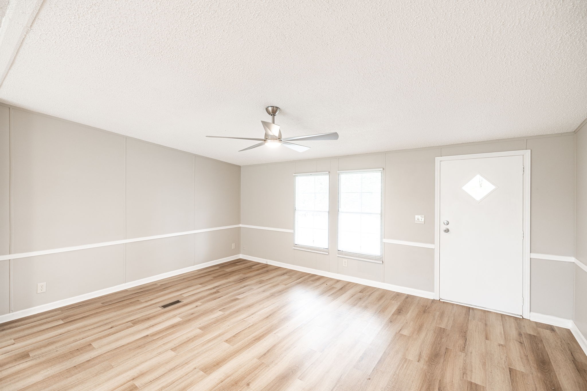 202 Fountain Head Rd