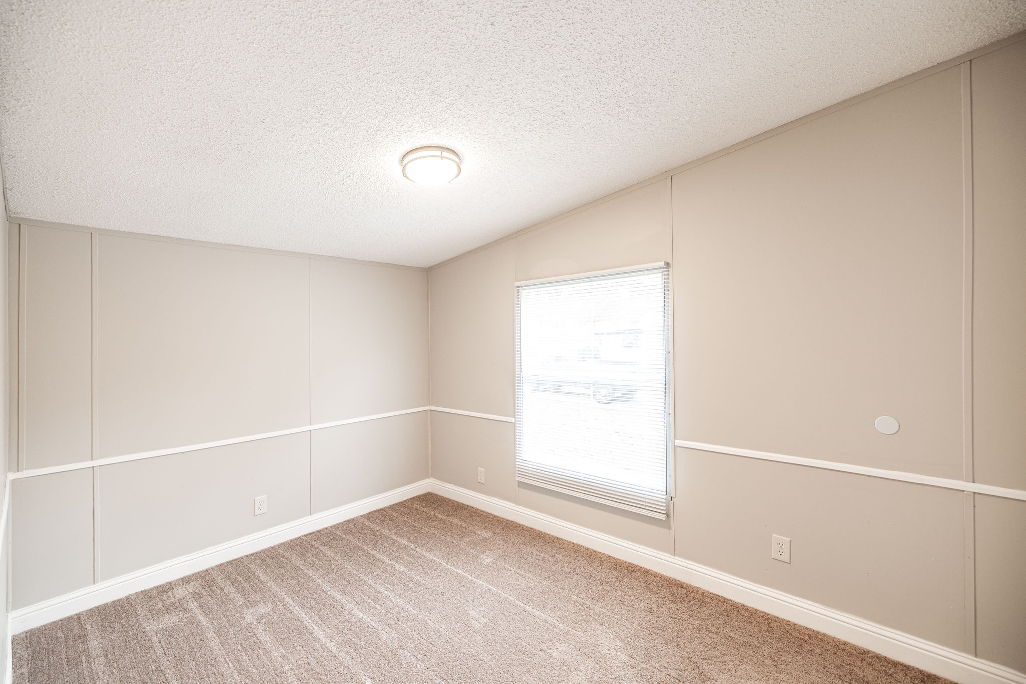 202 Fountain Head Rd