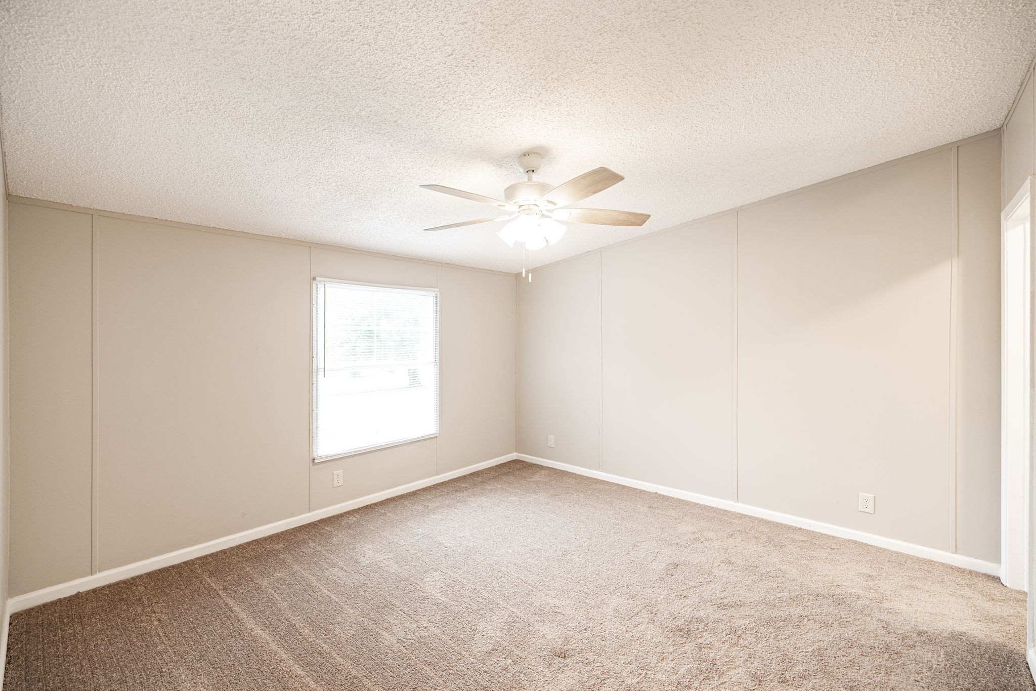 202 Fountain Head Rd