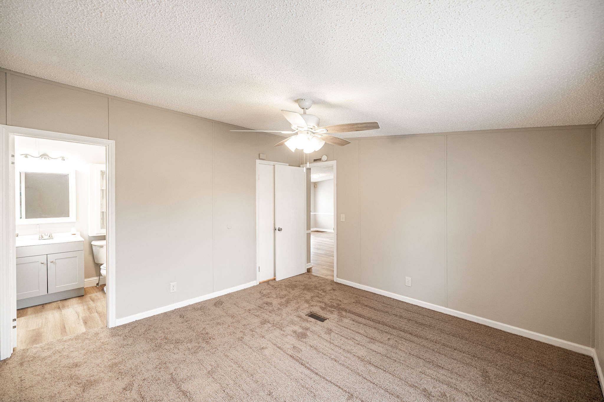 202 Fountain Head Rd