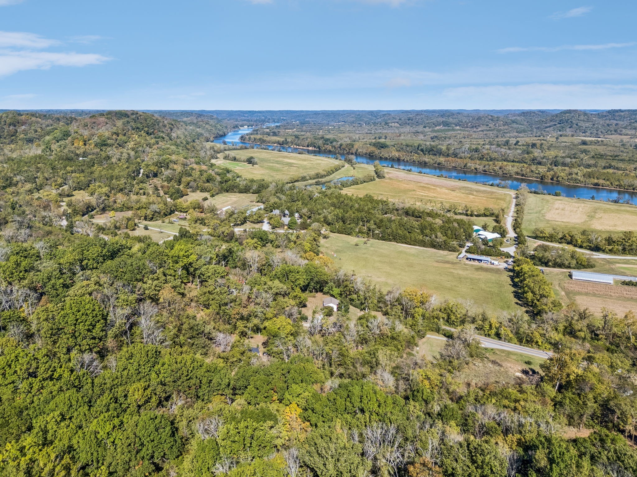 6916 River Road Pike