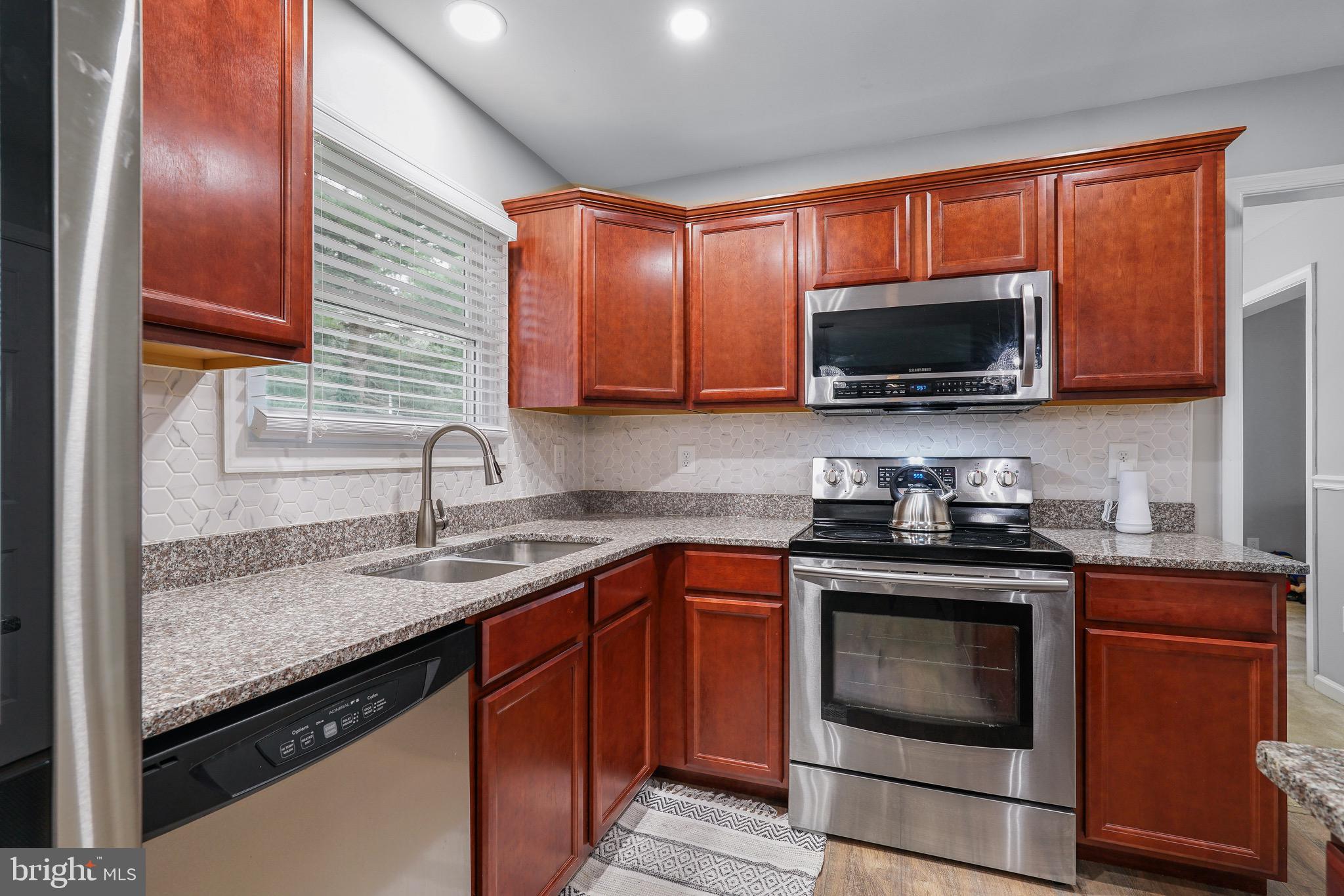 3 PIN OAK DRIVE