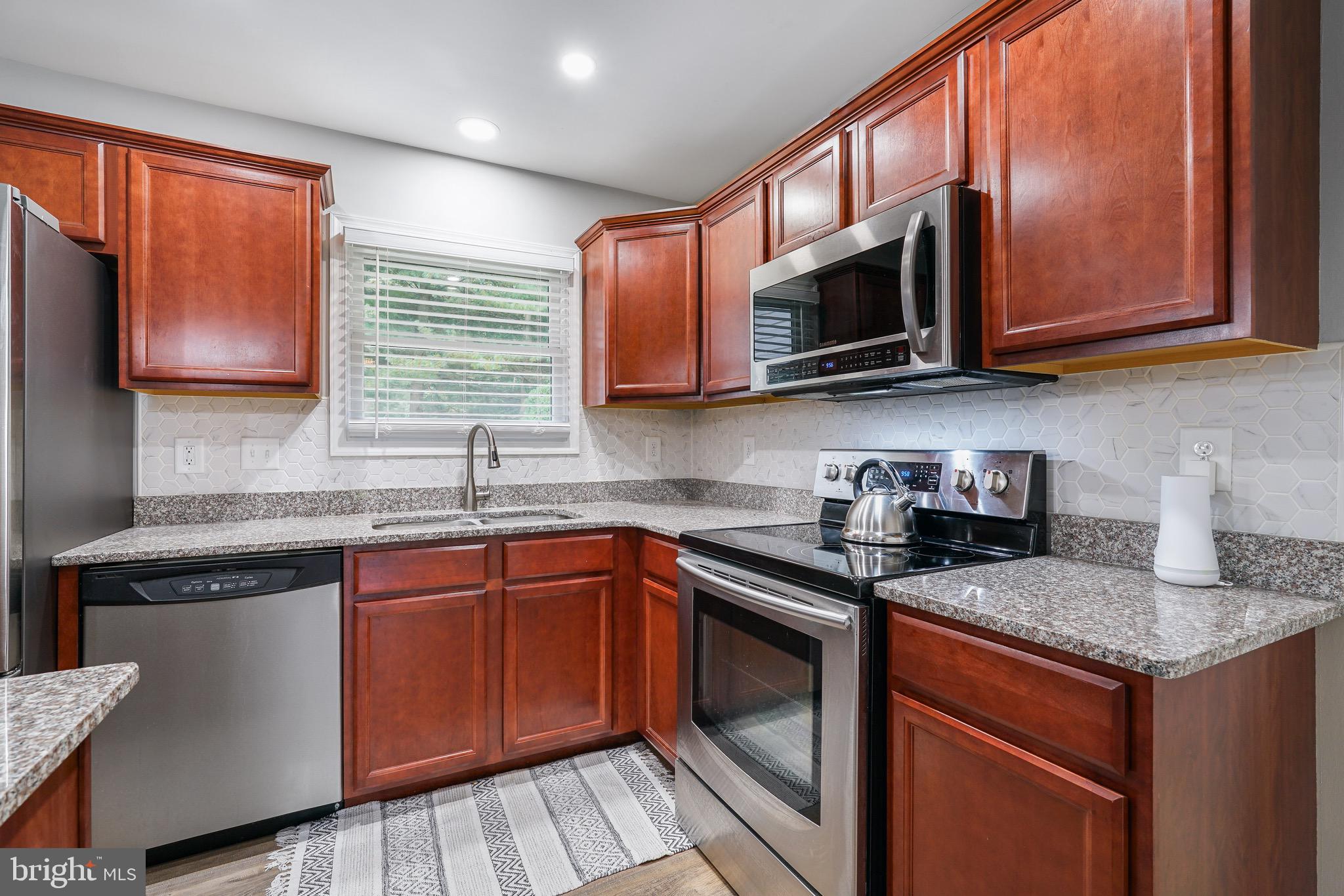 3 PIN OAK DRIVE