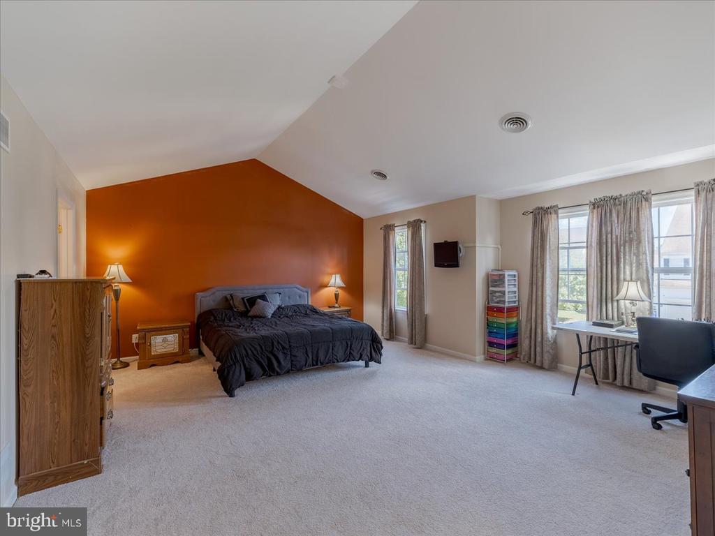 107 PARKERS DRIVE