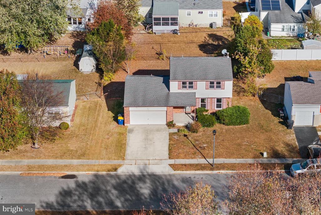 555 CRAWFORD AVENUE