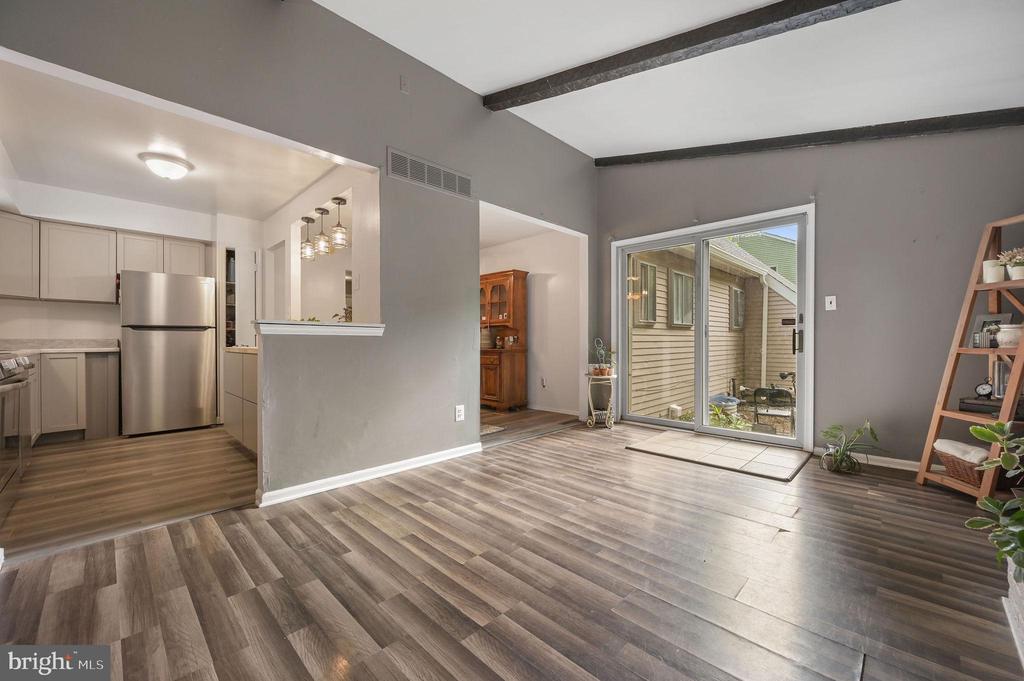 118 QUAIL HOLLOW DRIVE