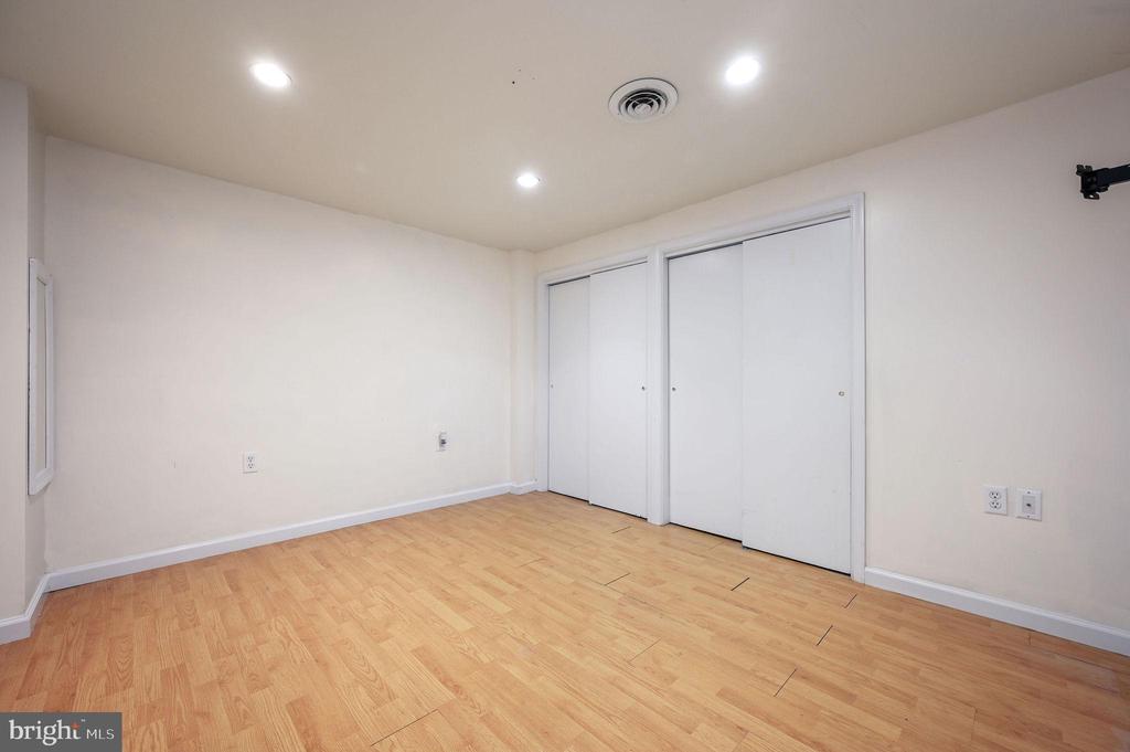 118 QUAIL HOLLOW DRIVE