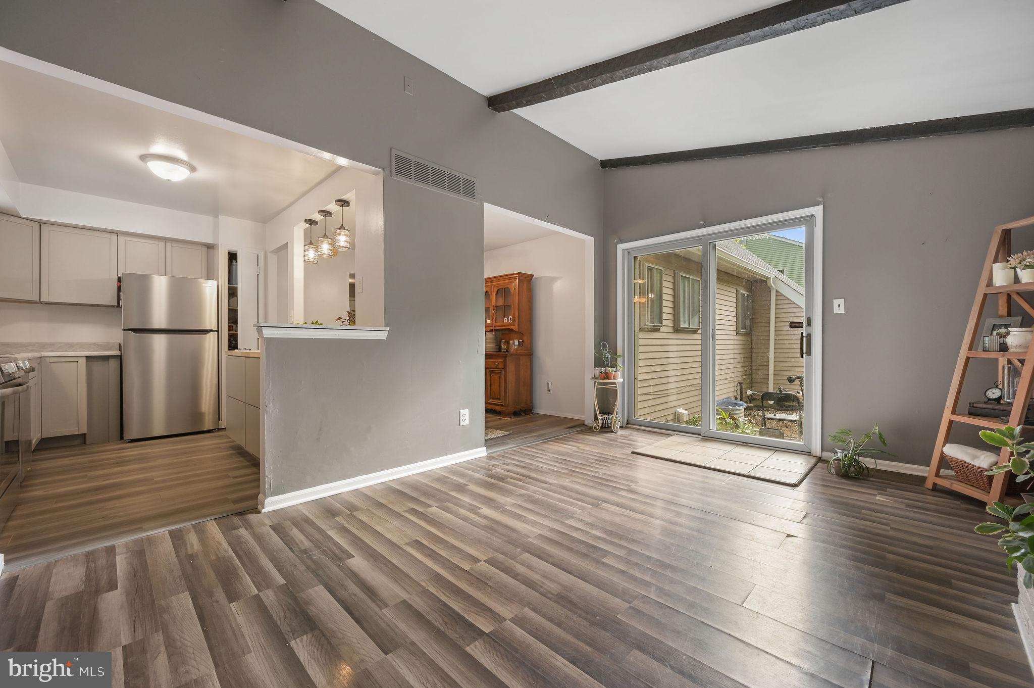 118 QUAIL HOLLOW DRIVE