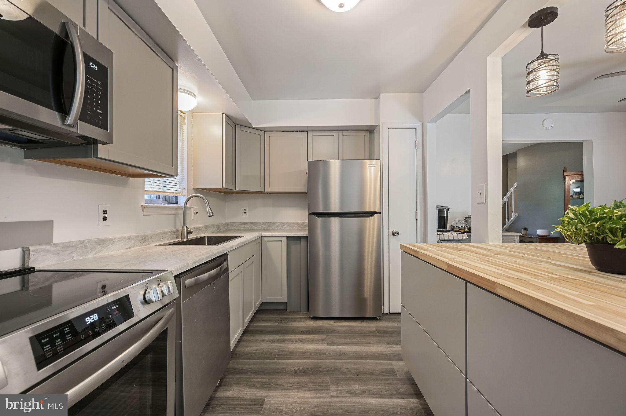 118 QUAIL HOLLOW DRIVE