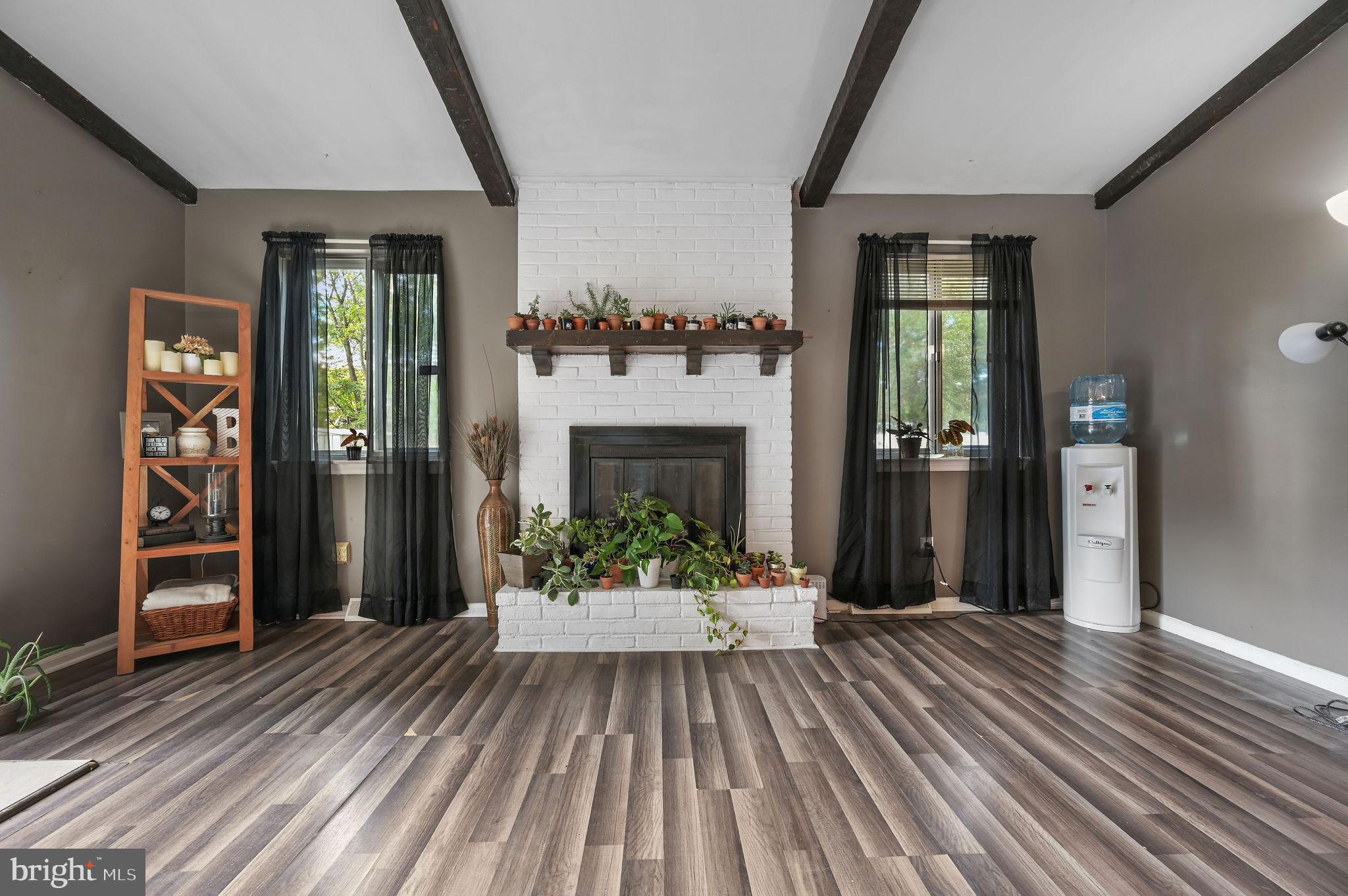 118 QUAIL HOLLOW DRIVE