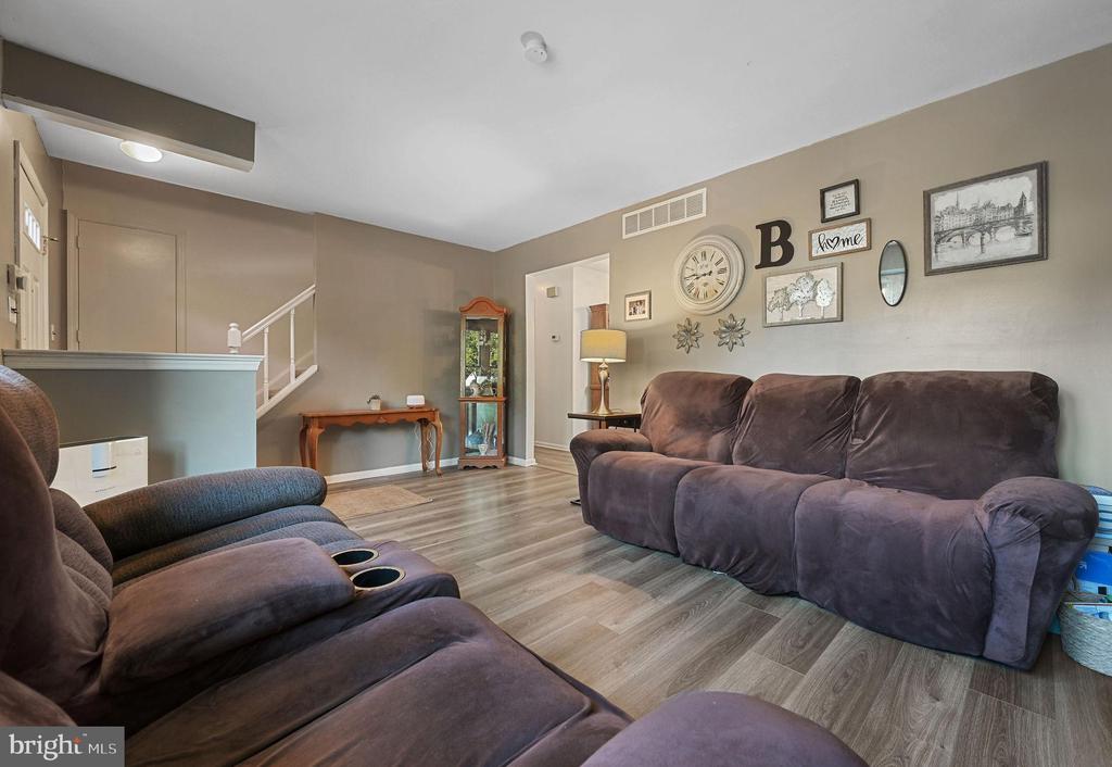 118 QUAIL HOLLOW DRIVE