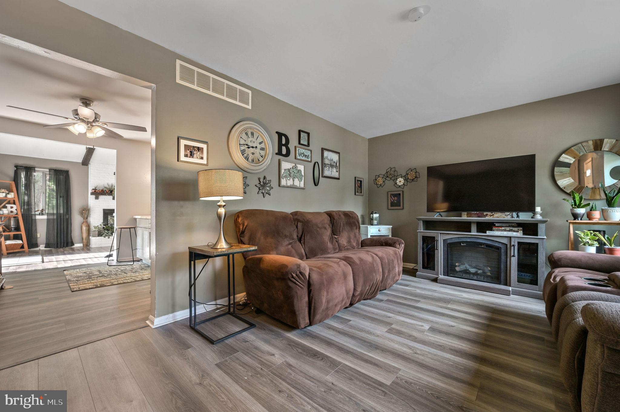 118 QUAIL HOLLOW DRIVE