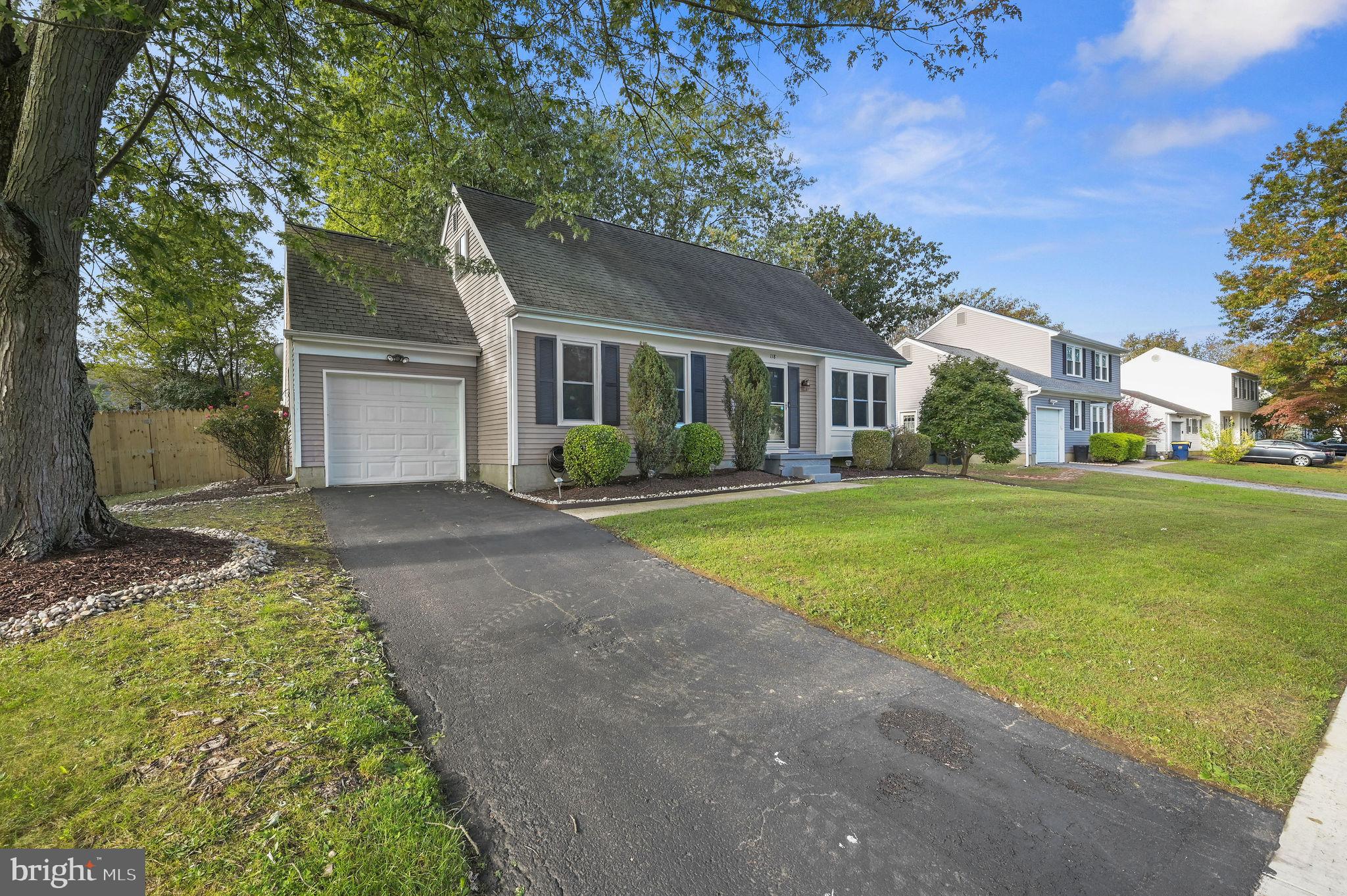 118 QUAIL HOLLOW DRIVE