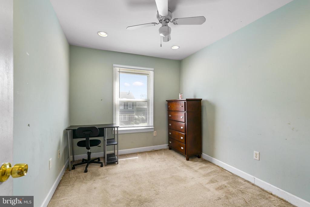 105 Elliot St