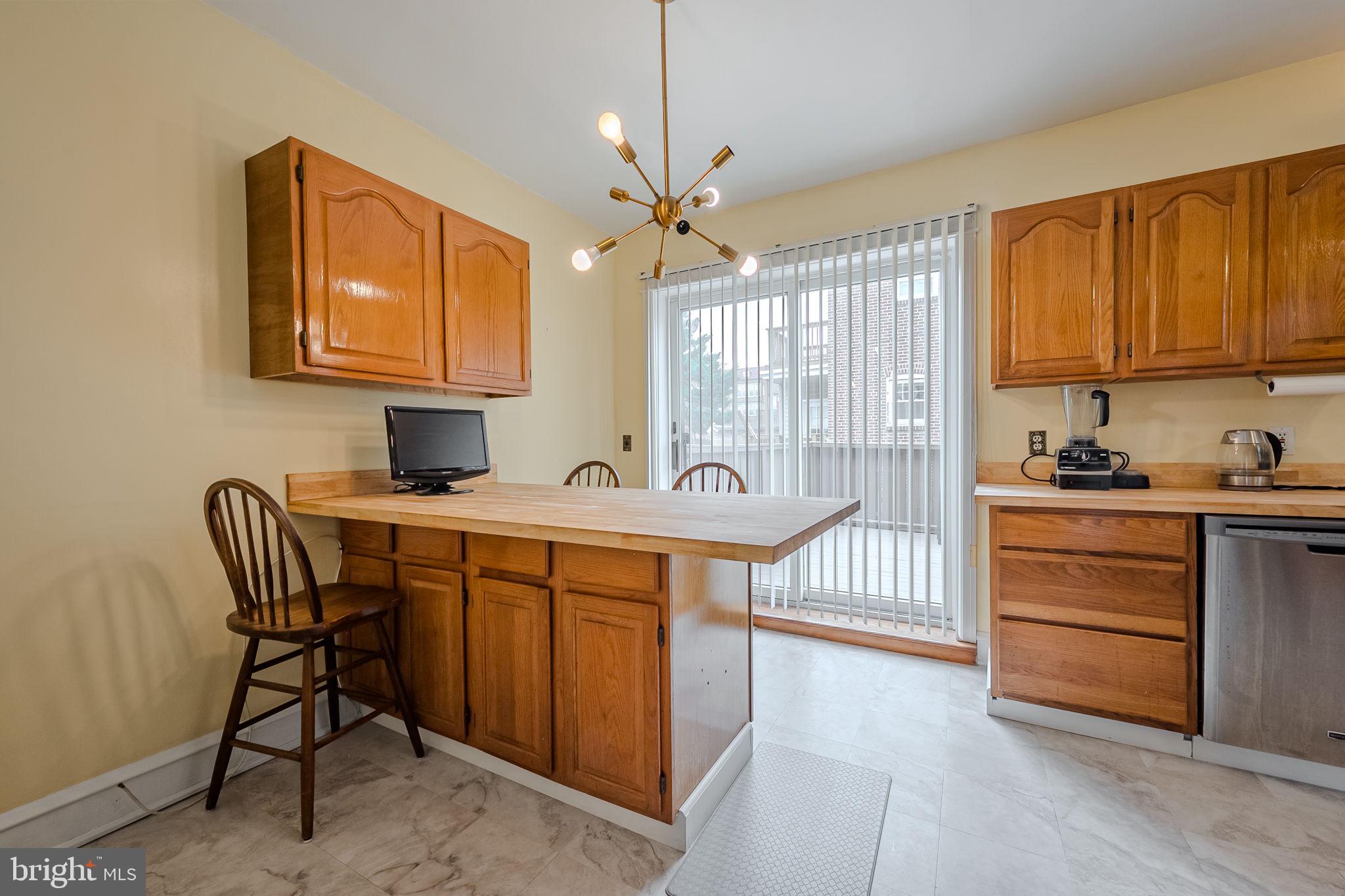 3621 N WASHINGTON STREET