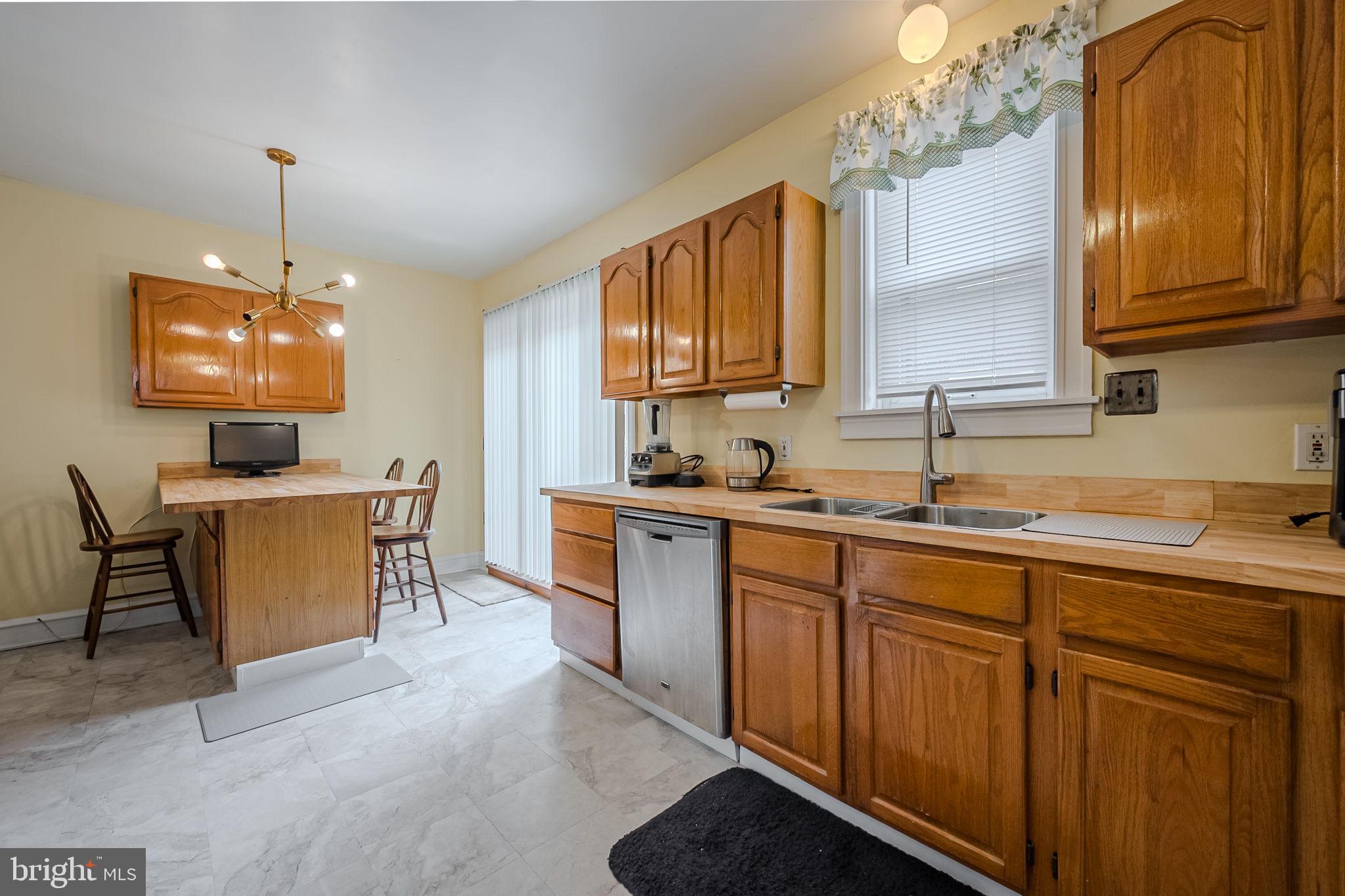 3621 N WASHINGTON STREET