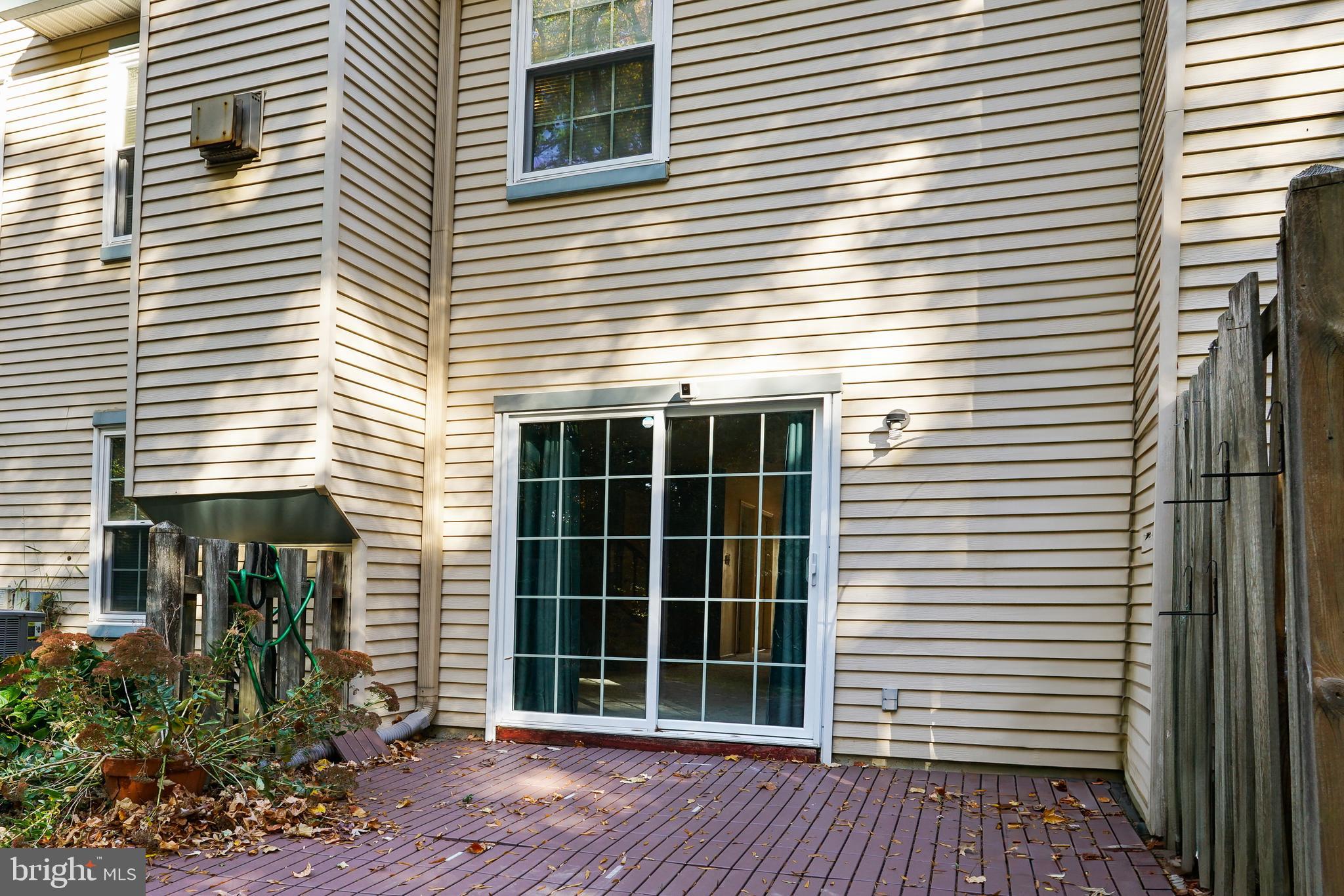 324 Stonebridge Blvd