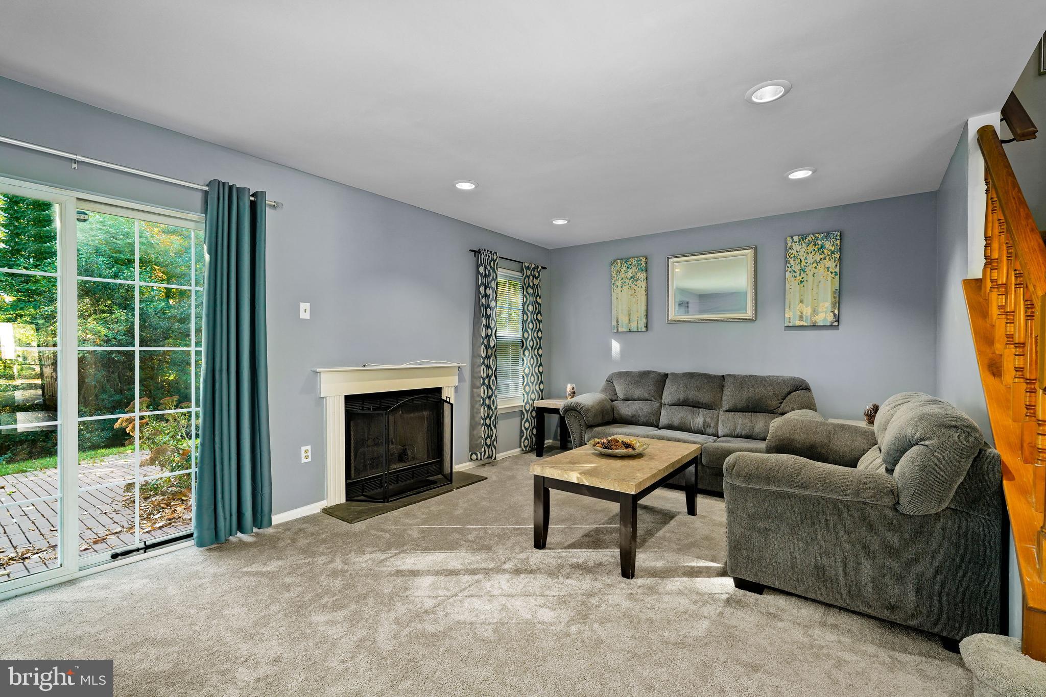 324 Stonebridge Blvd